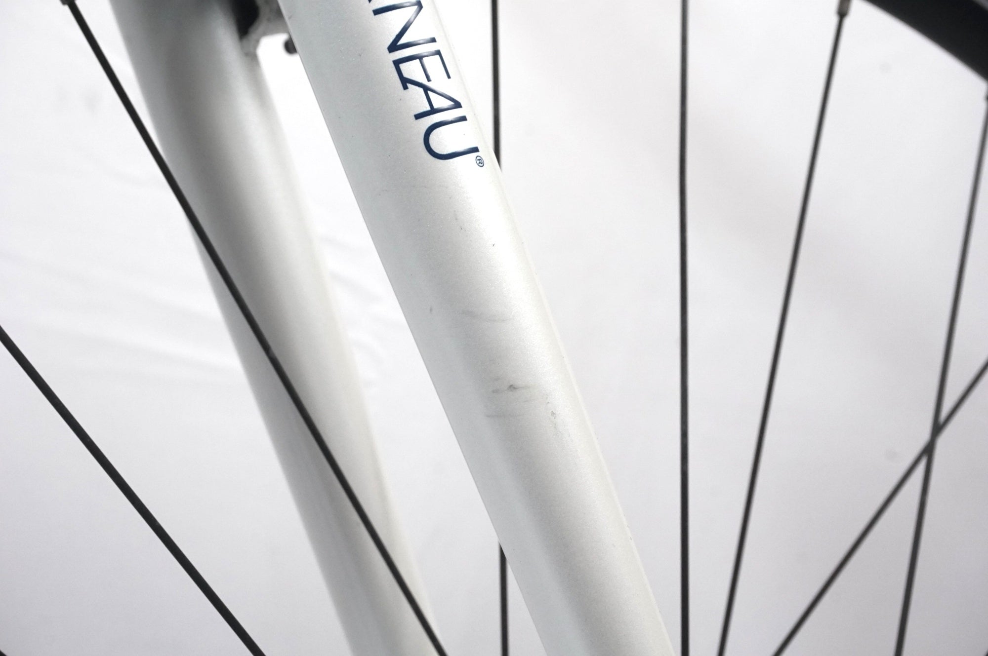 LOUIS GARNEAU 「ルイガノ」 SETTER 8.0 2023年モデル クロスバイク / 中目黒店