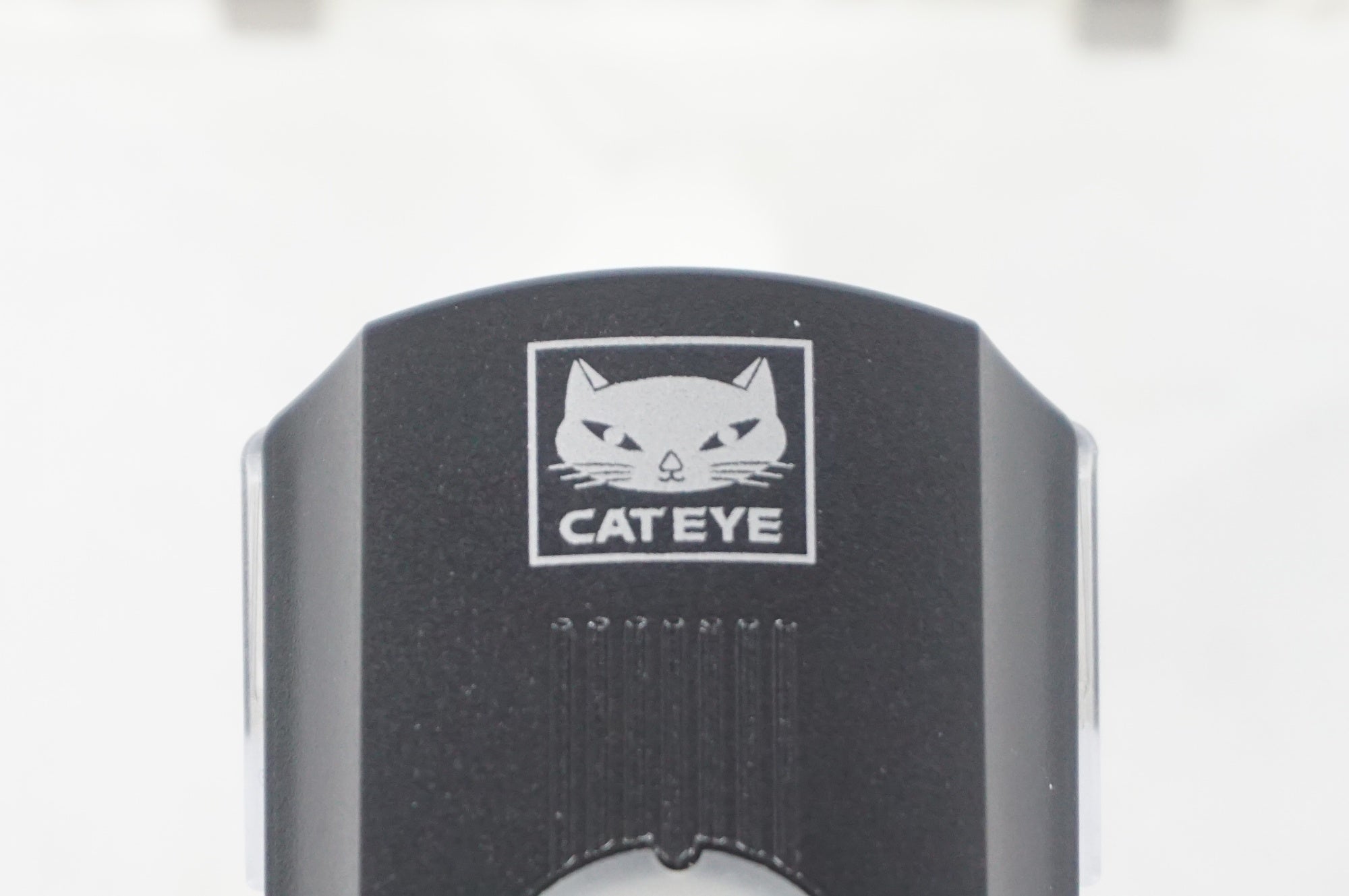 CATEYE 「キャットアイ」 AMPP500N HL-EL085NRC フロントライト / 阪急塚口店