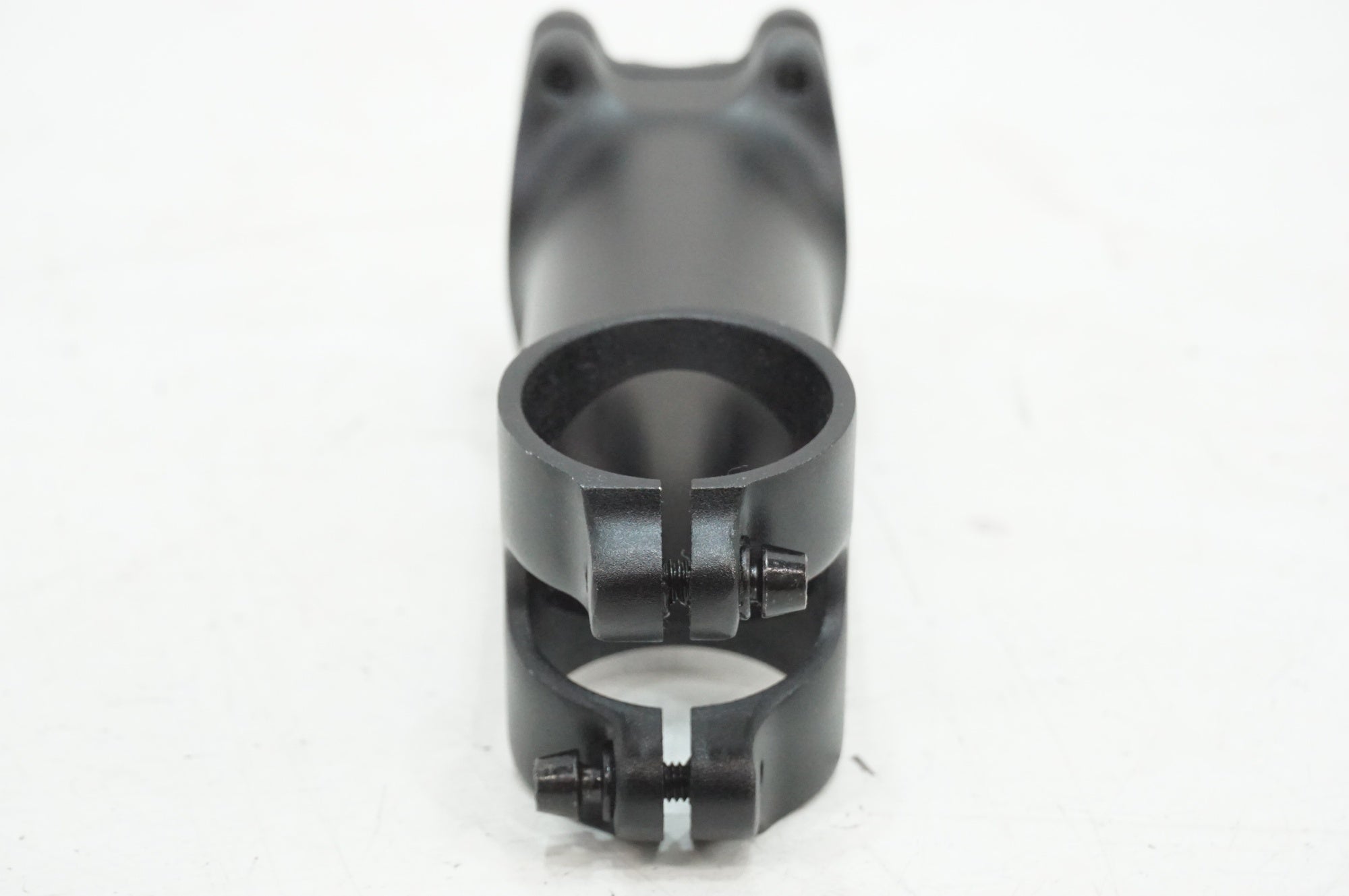 TNI 「ティーエヌアイ」 HELIUM6 90mm φ31.8 ステム / 大宮店