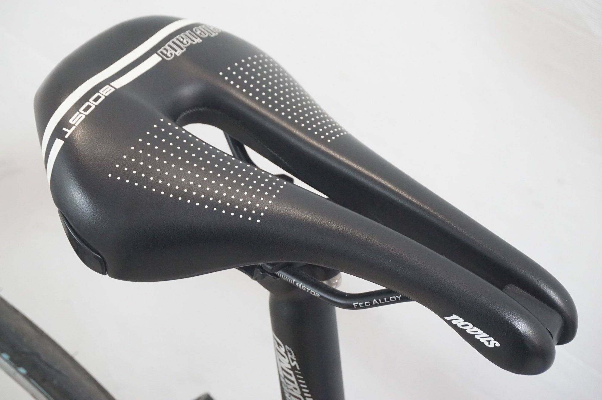 GUSTO 「グスト」 DURO SPORT EVO 2022年モデル ロードバイク / 福岡店