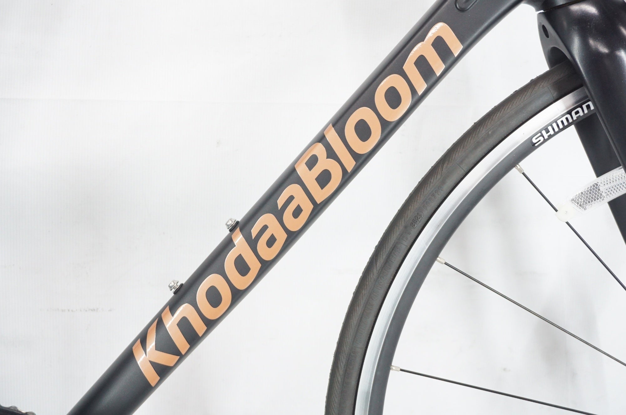 KHODAABLOOM 「コーダブルーム」 FARNA CLARIS 2023年モデル ロード