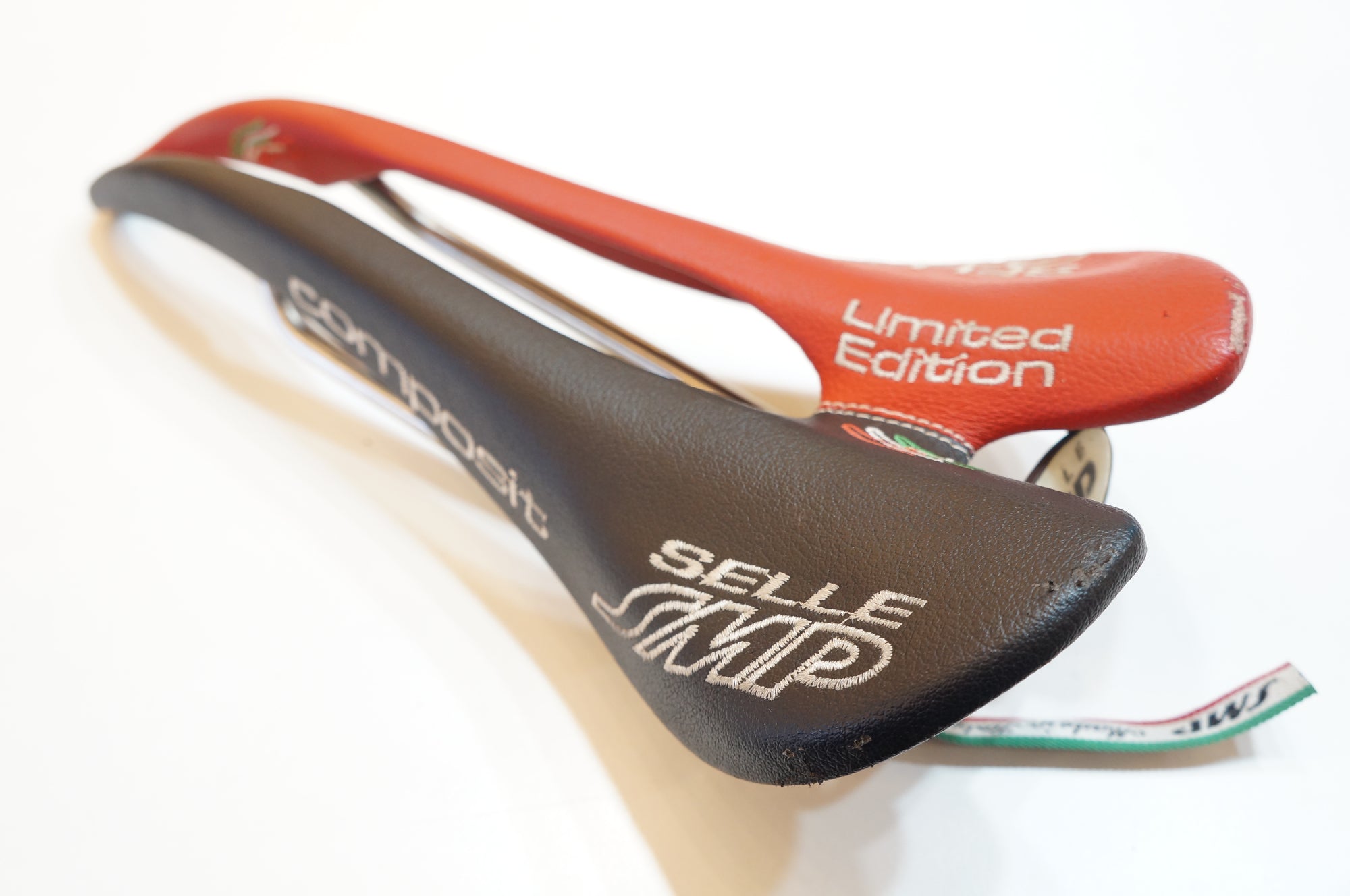 SELLE SMP 「セラ エスエムピー」 COMPOSIT サドル / バイチャリ浦和ベース