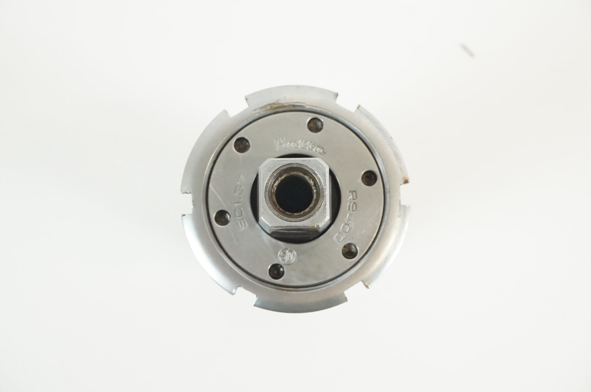 HATTA 「ハッタ」 R9400 ボトムブラケット / 宇都宮店