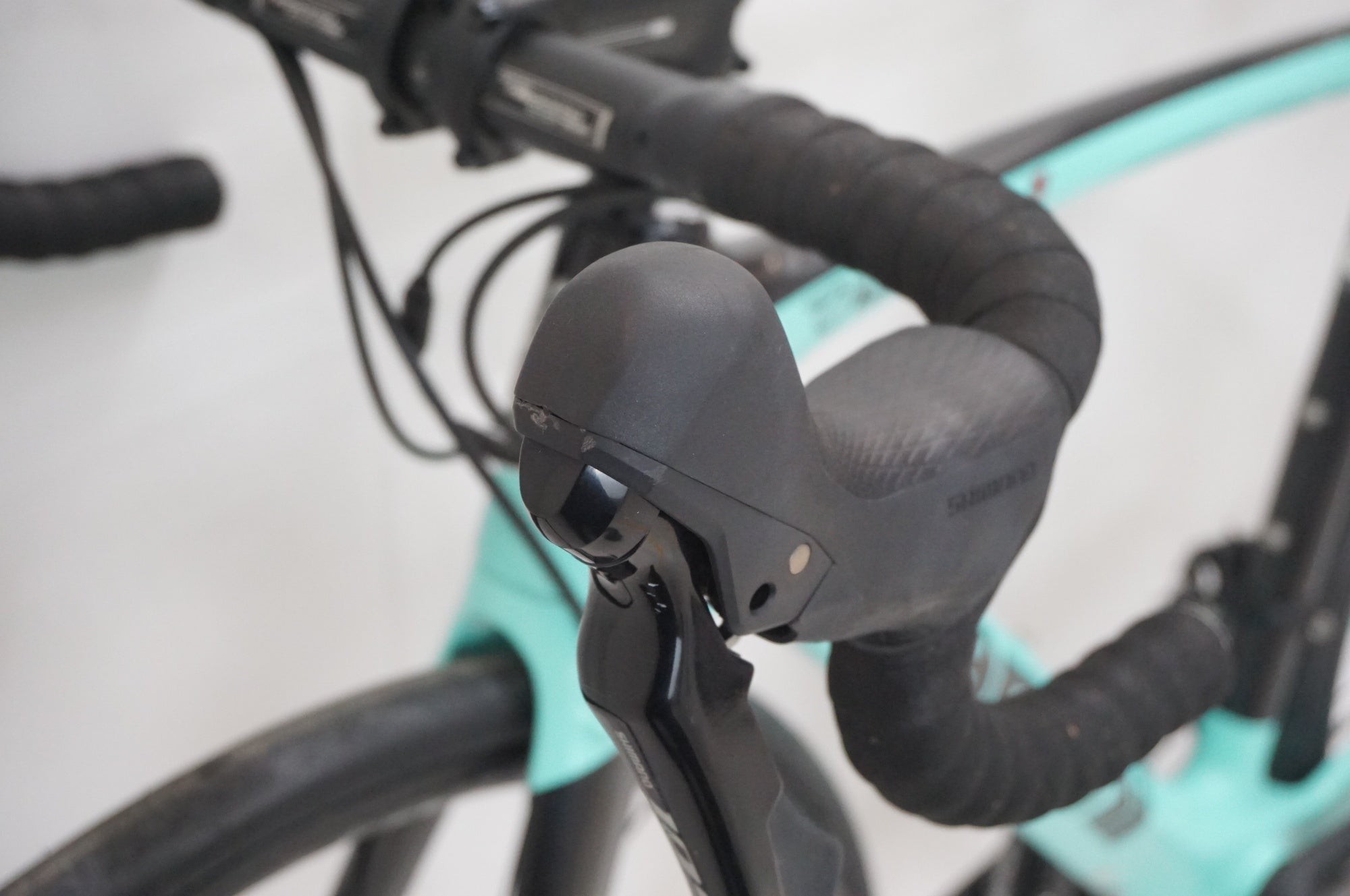 BIANCHI 「ビアンキ」 OLTRE XR3 DISC 105 2021年モデル ロード
