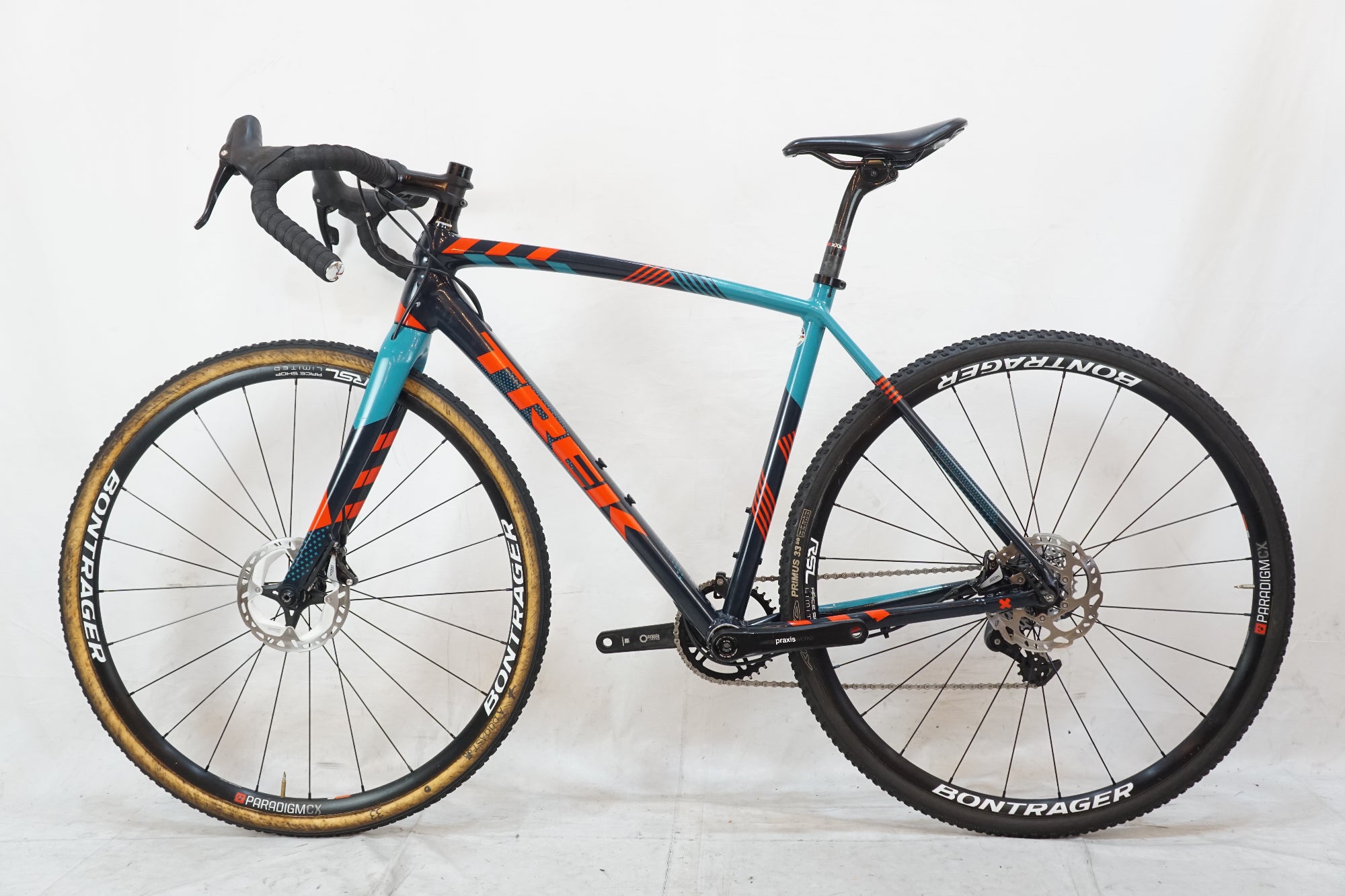 TREK Crockett 5 56サイズ 2021 ロードバイク TREK Crockett 5 56サイズ 2021 ロードバイク Trek Crockett 5