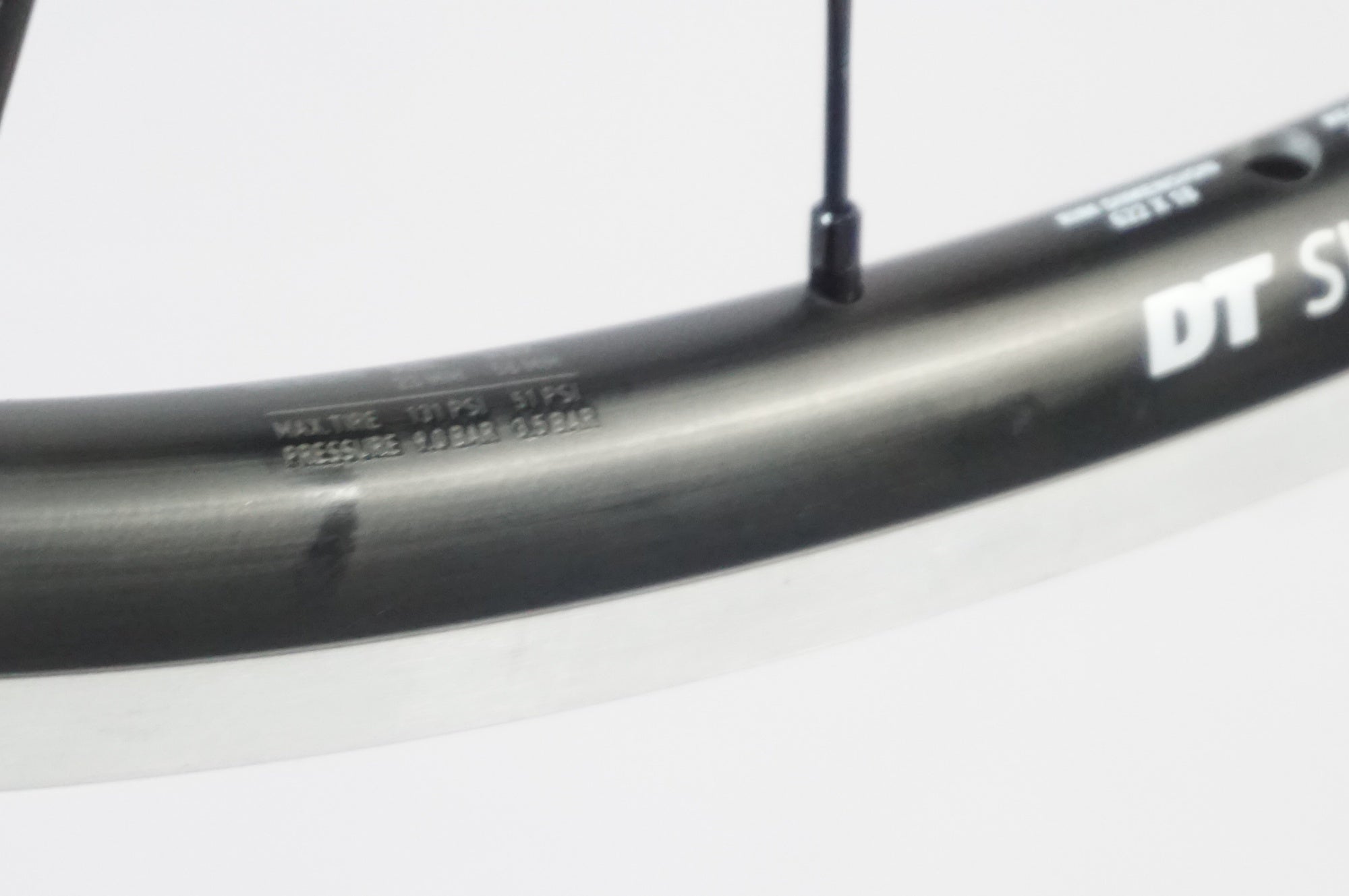DT SWISS 「ディーティースイス」 P1800 SPLINE シマノ11速 ホイールセット / 世田谷店