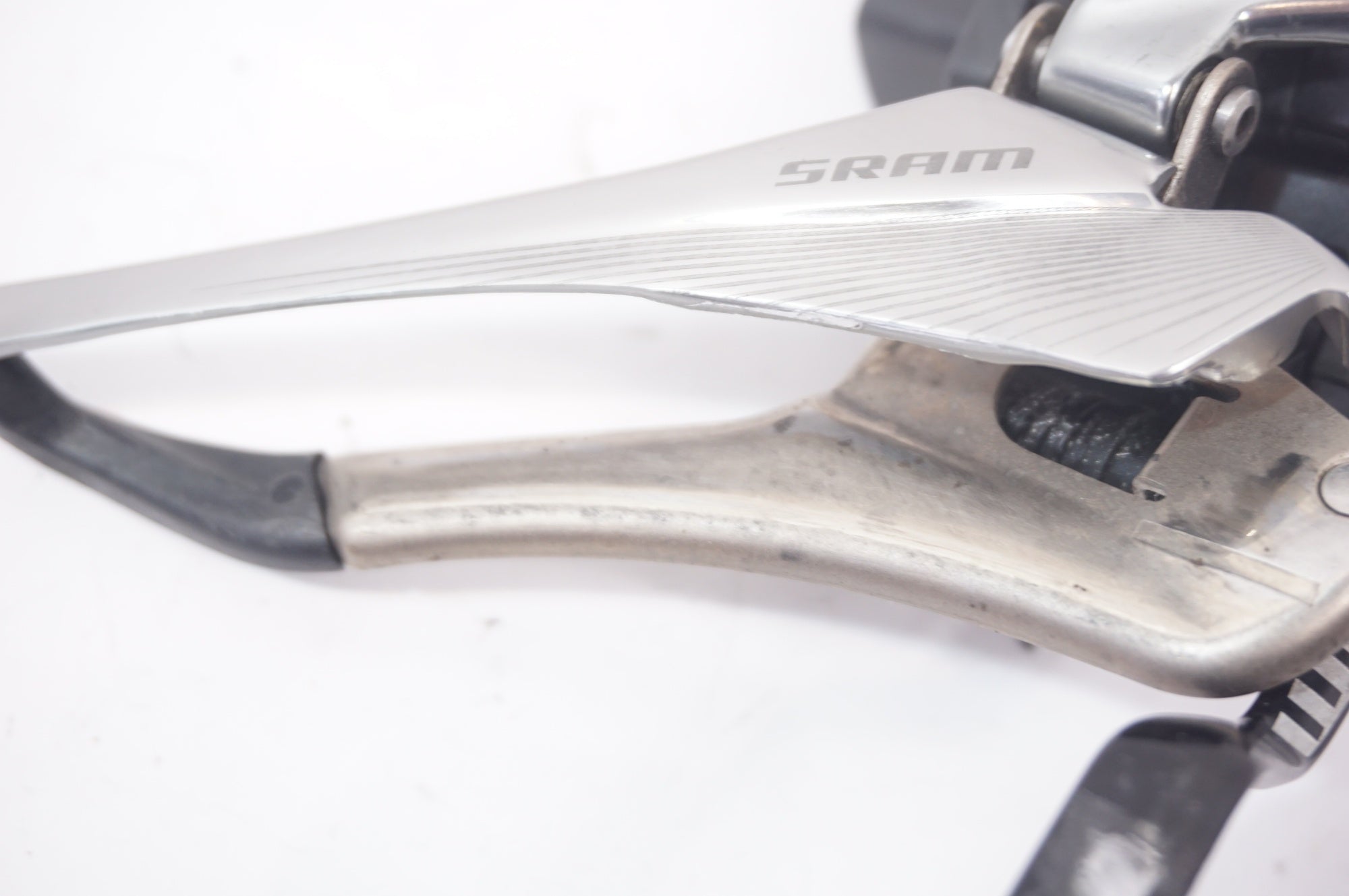 SRAM RED 電動フロントディレイラー SRAM RED 電動フロントディレイラー SRAM RED 電動フロント