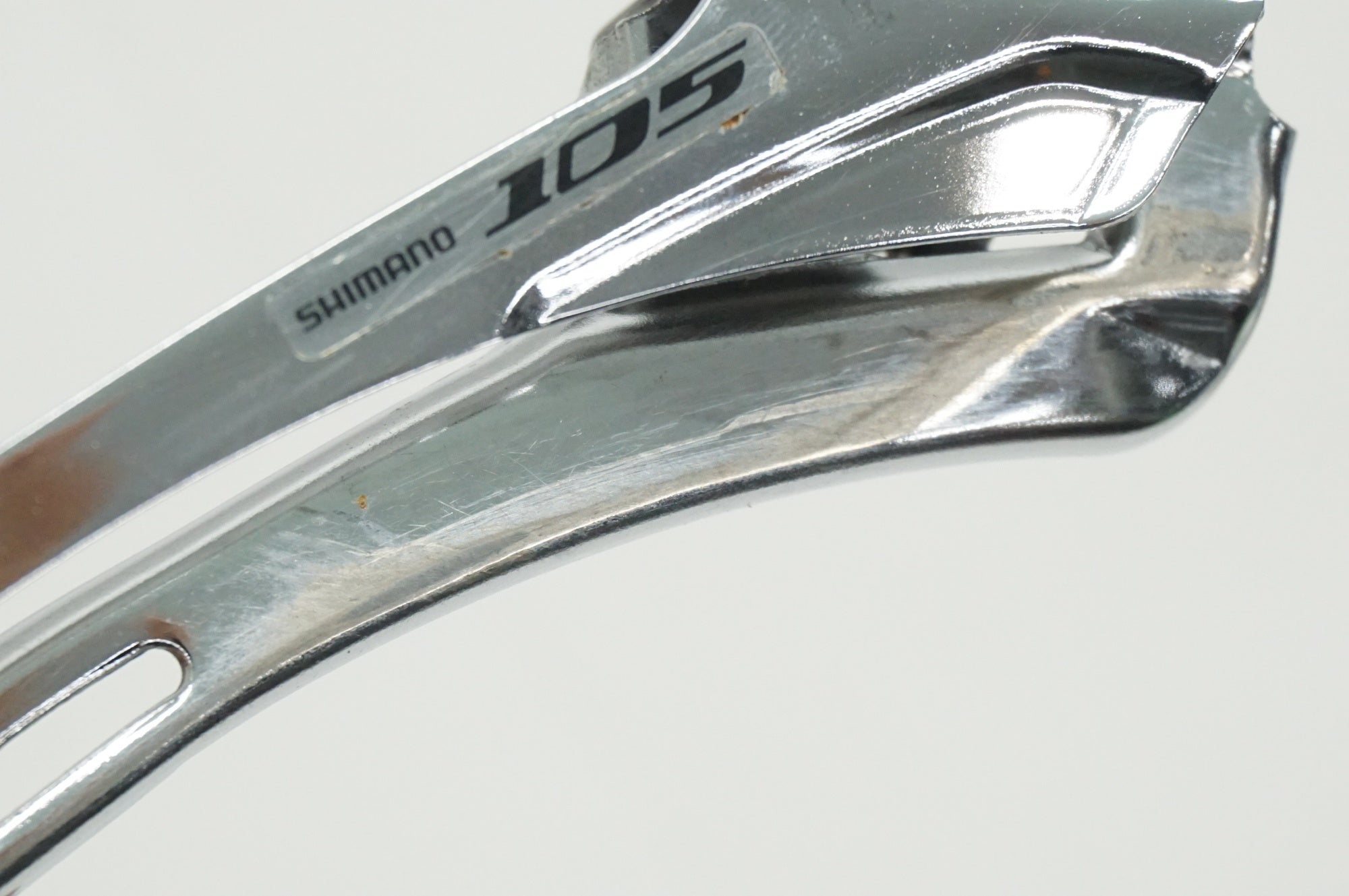 SHIMANO 「シマノ」 105 FD-5700 フロントディレイラー / 福岡店