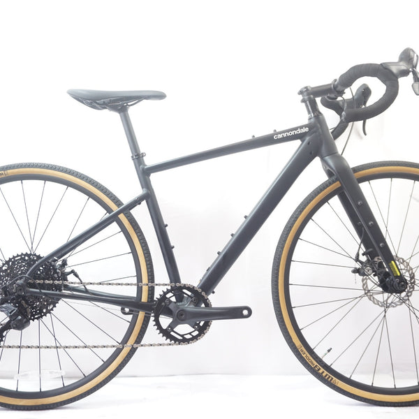 CANNONDALE 「キャノンデール」 TOPSTONE CARBON4 2023年モデル グラベルロードバイク / バイチャリ福岡店 ITIRAC2WF0XW-J CANNONDALE 「キャノンデール」 TOPSTONE 4 2022年モデル ロードバイク