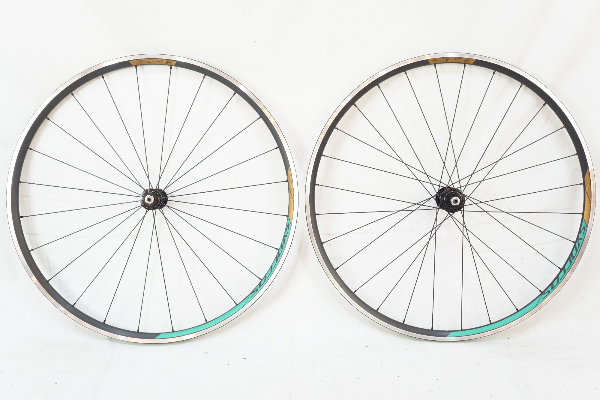 SYNCROS 「シンクロス」 SHIMANO 11s ホイールセット / バイチャリ浦和ベース