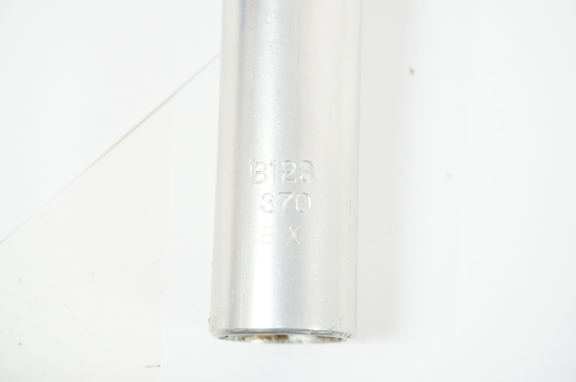 NITTO 「ニットー」 B123 NJS 370mm ハンドル / 宇都宮店