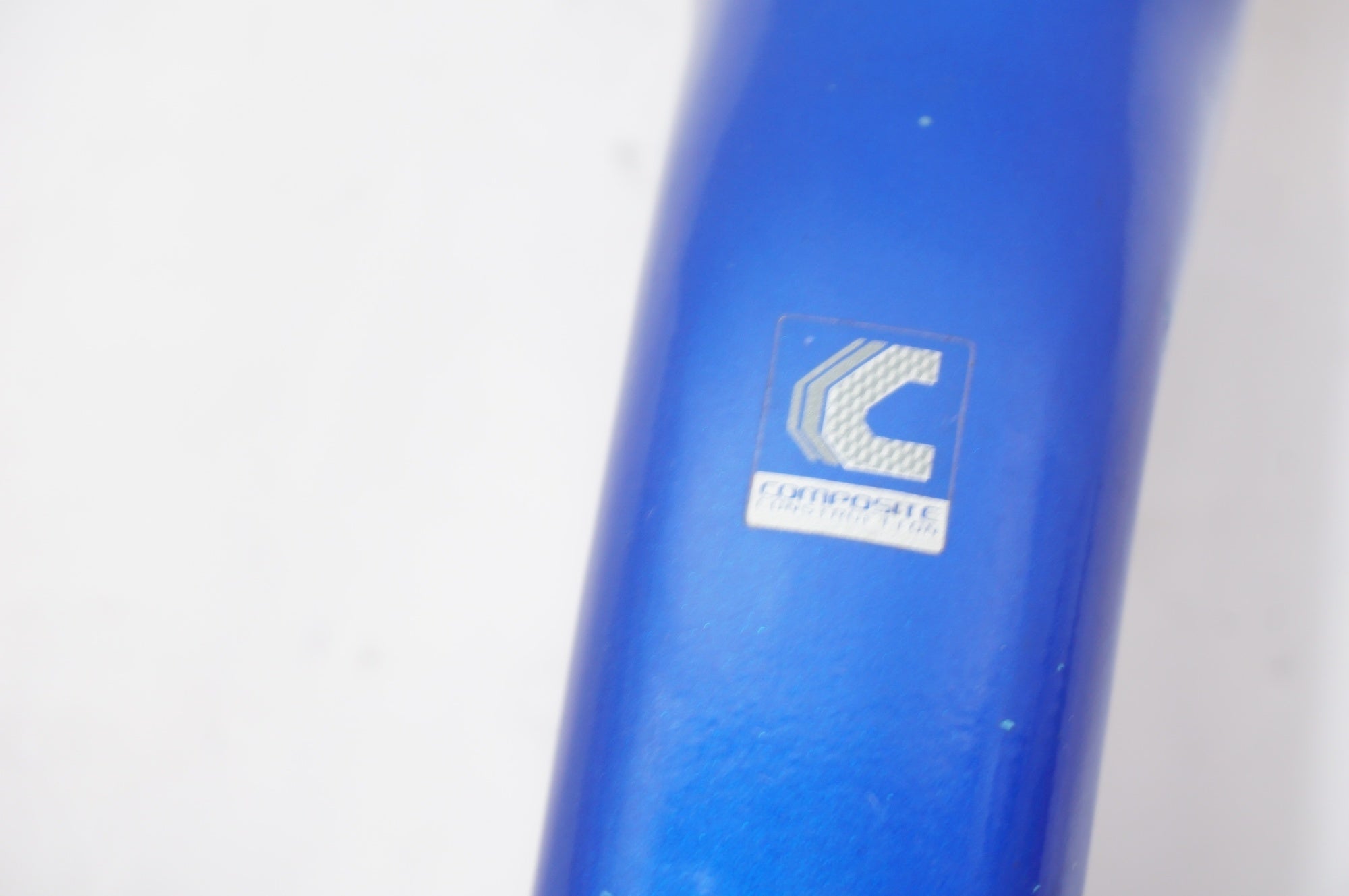 GIANT 「ジャイアント」 ESCAPE RX2 DISC 2022年モデル フロント