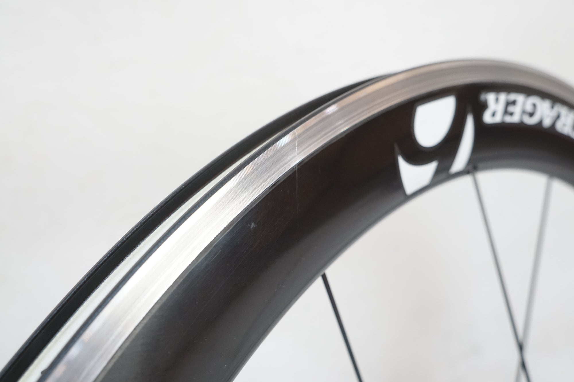BONTRAGER 「ボントレガー」 AURA5 シマノ11速 ホイールセット