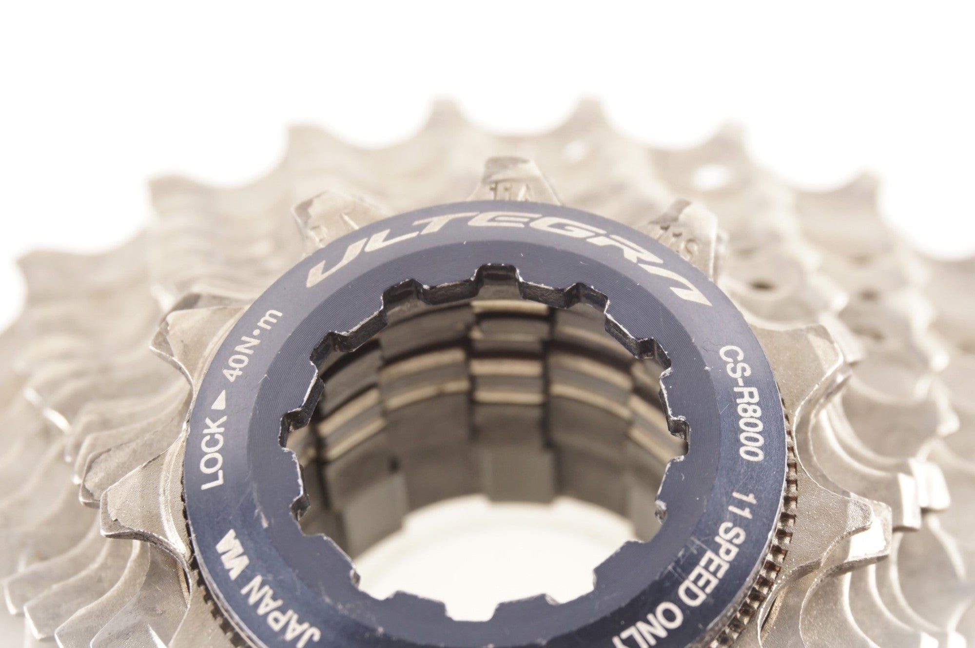 SHIMANO 「シマノ」 ULTEGRA CS-R8000 11S 11-28T スプロケット / 中