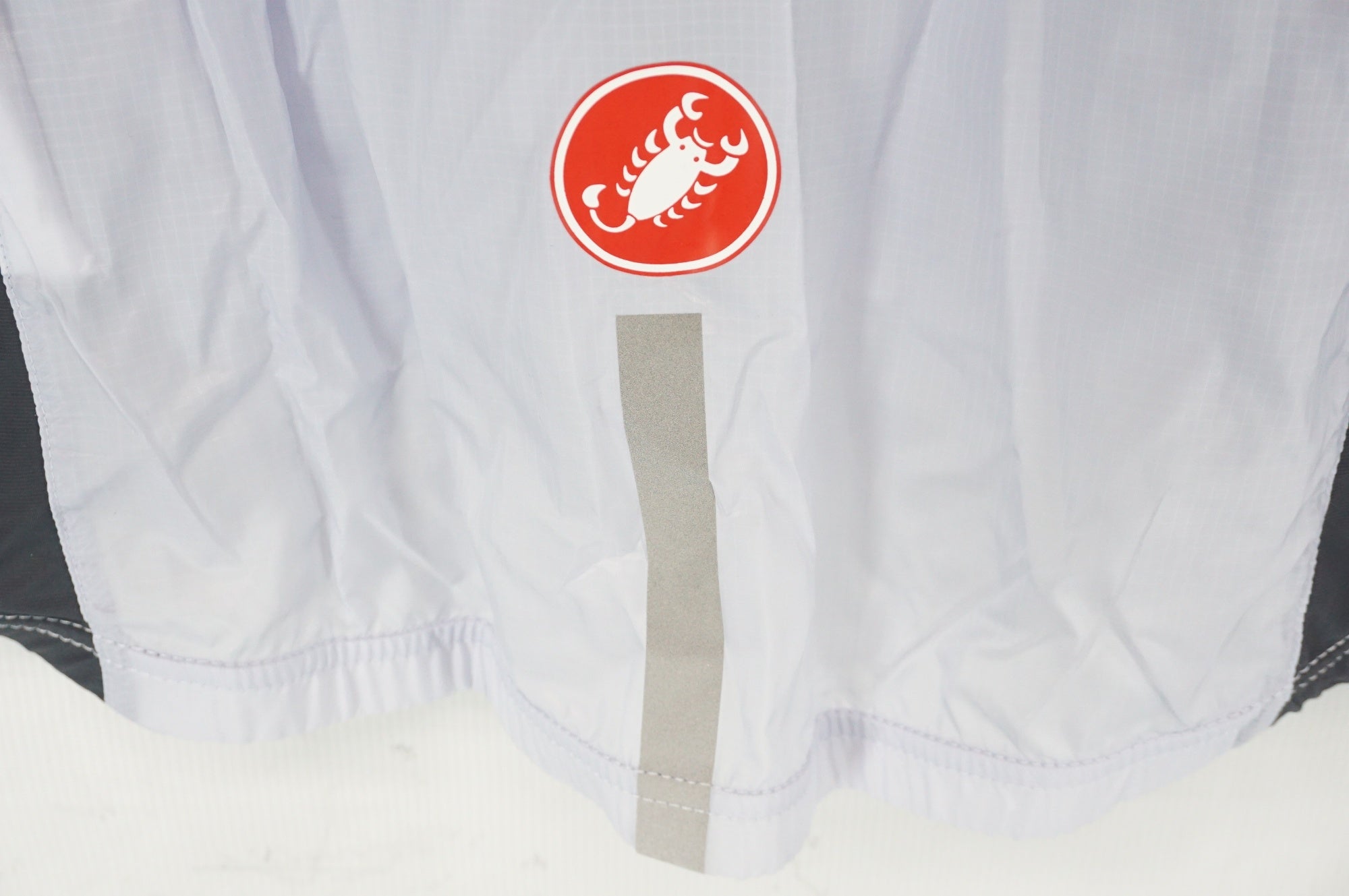 CASTELLI 「カステリ」 SUPERLEGGERA Lサイズ ウインドブレーカー