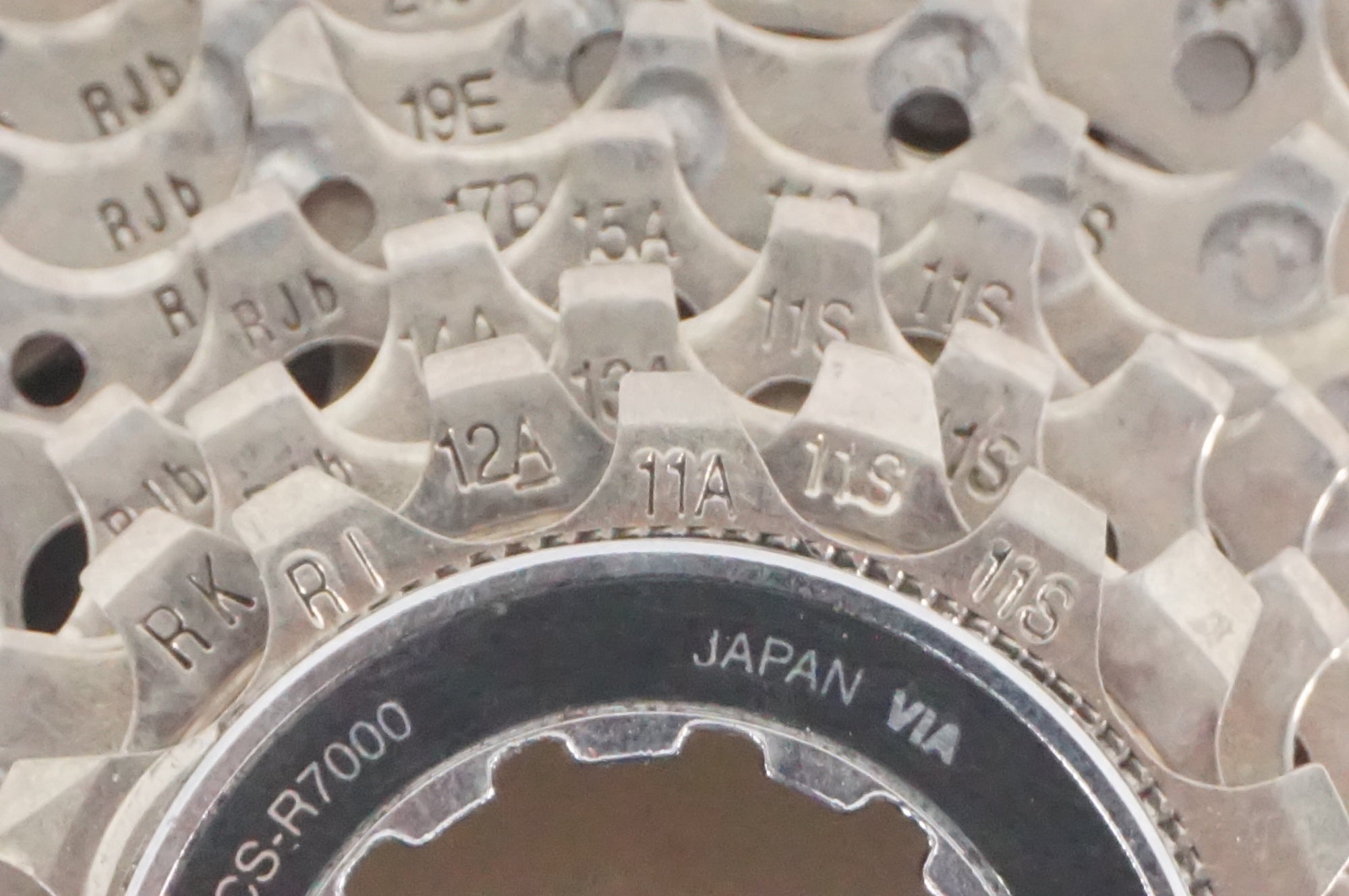 SHIMANO 「シマノ」 105 CS-R7000 11-28T スプロケット / AKIBA