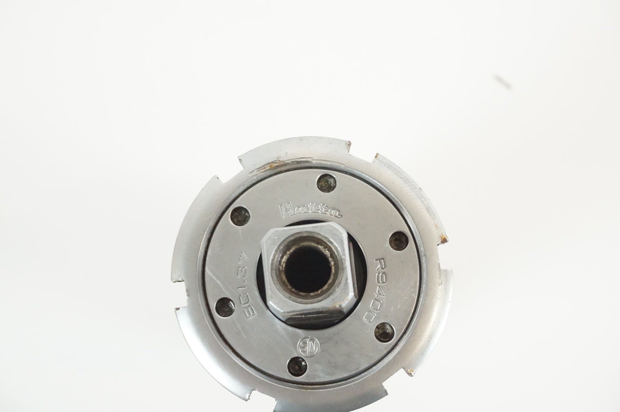 HATTA 「ハッタ」 R9400 ボトムブラケット / 宇都宮店