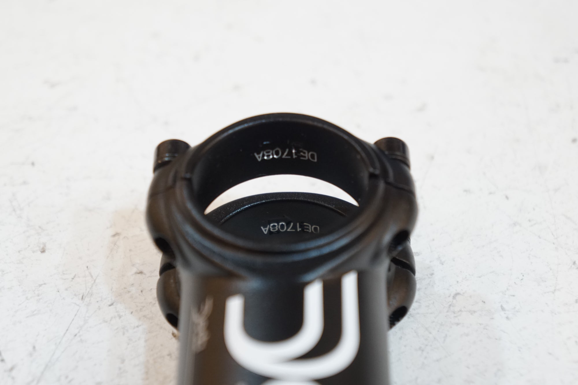 DEDA 「デダ」 ZERO100 φ31.7 110mm 82° ステム / バイチャリ浦和ベース