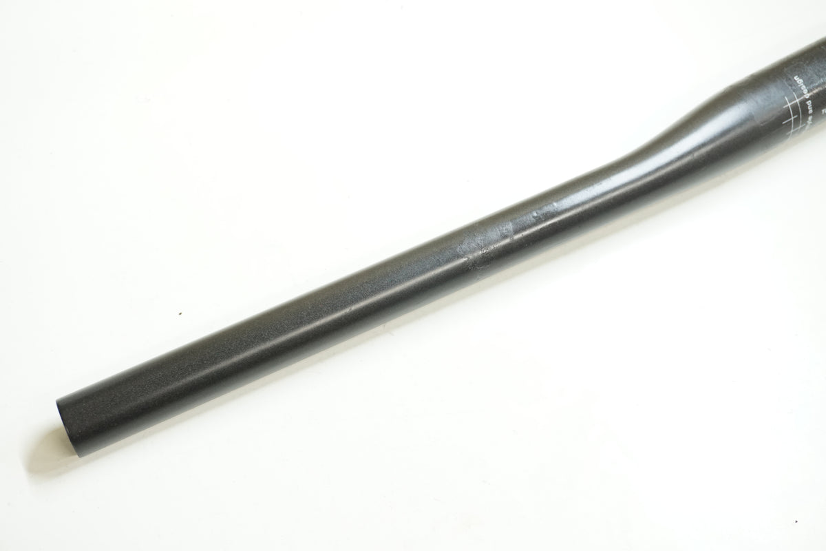 ジャンク 3T 「スリーティー」  カーボン φ31.8 640mm フラットバーハンドル / 大宮店