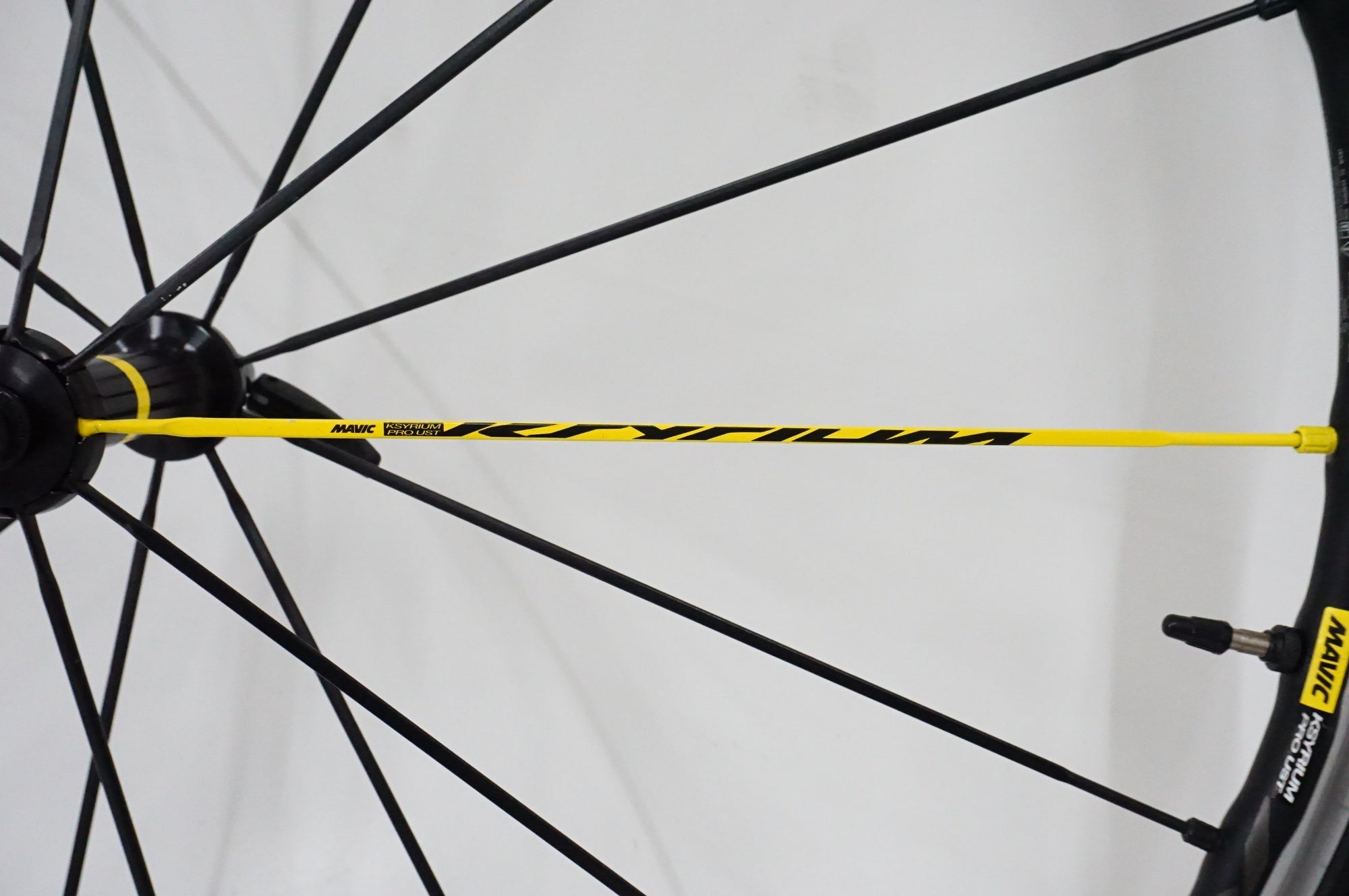 MAVIC 「マビック」 KSYRIUM PRO UST SHIMANO 11S ホイールセット