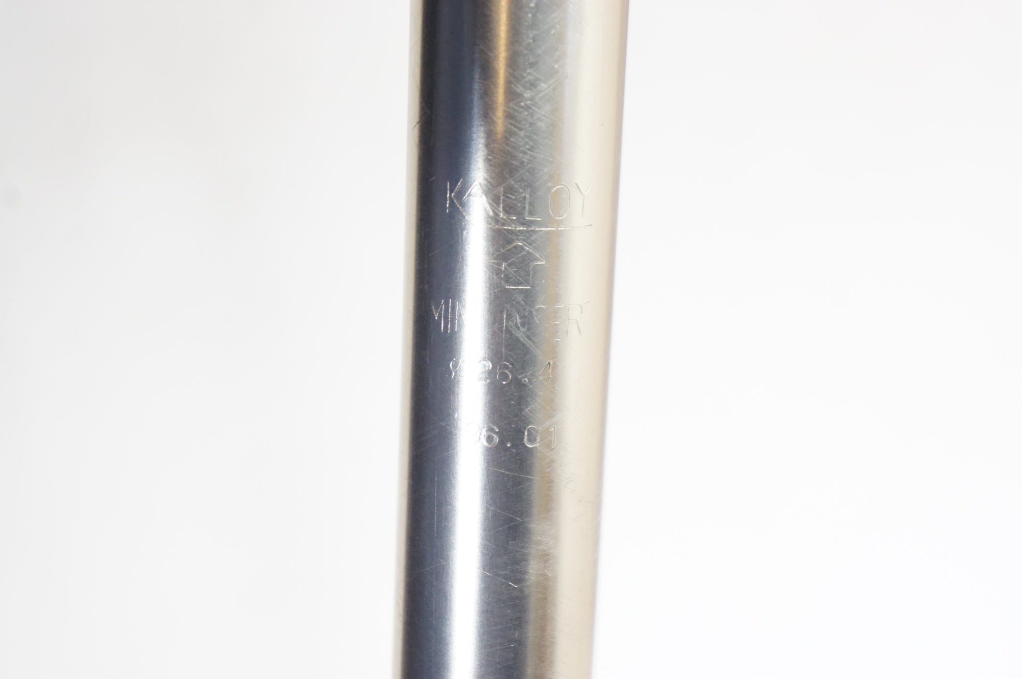KALLOY 「カロイ」 2本締め φ26.4 350mm シートポスト / 熊谷本店