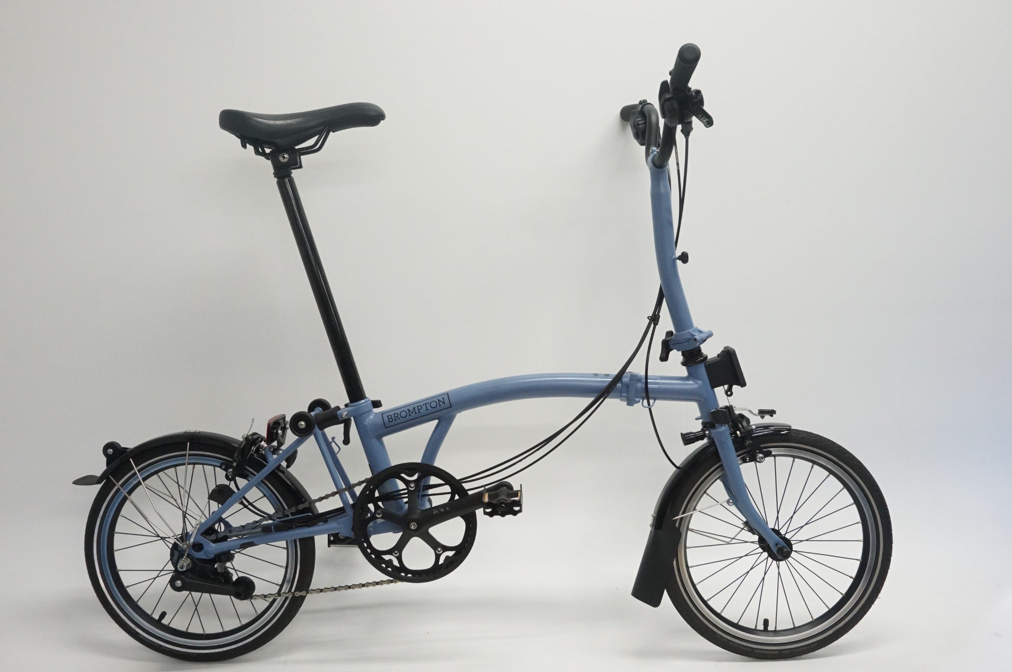 BROMPTON 「ブロンプトン」 C LINE EXPLORE MIDDLE 2022年モデル 16インチ 折り畳み自転車 / 福岡店
