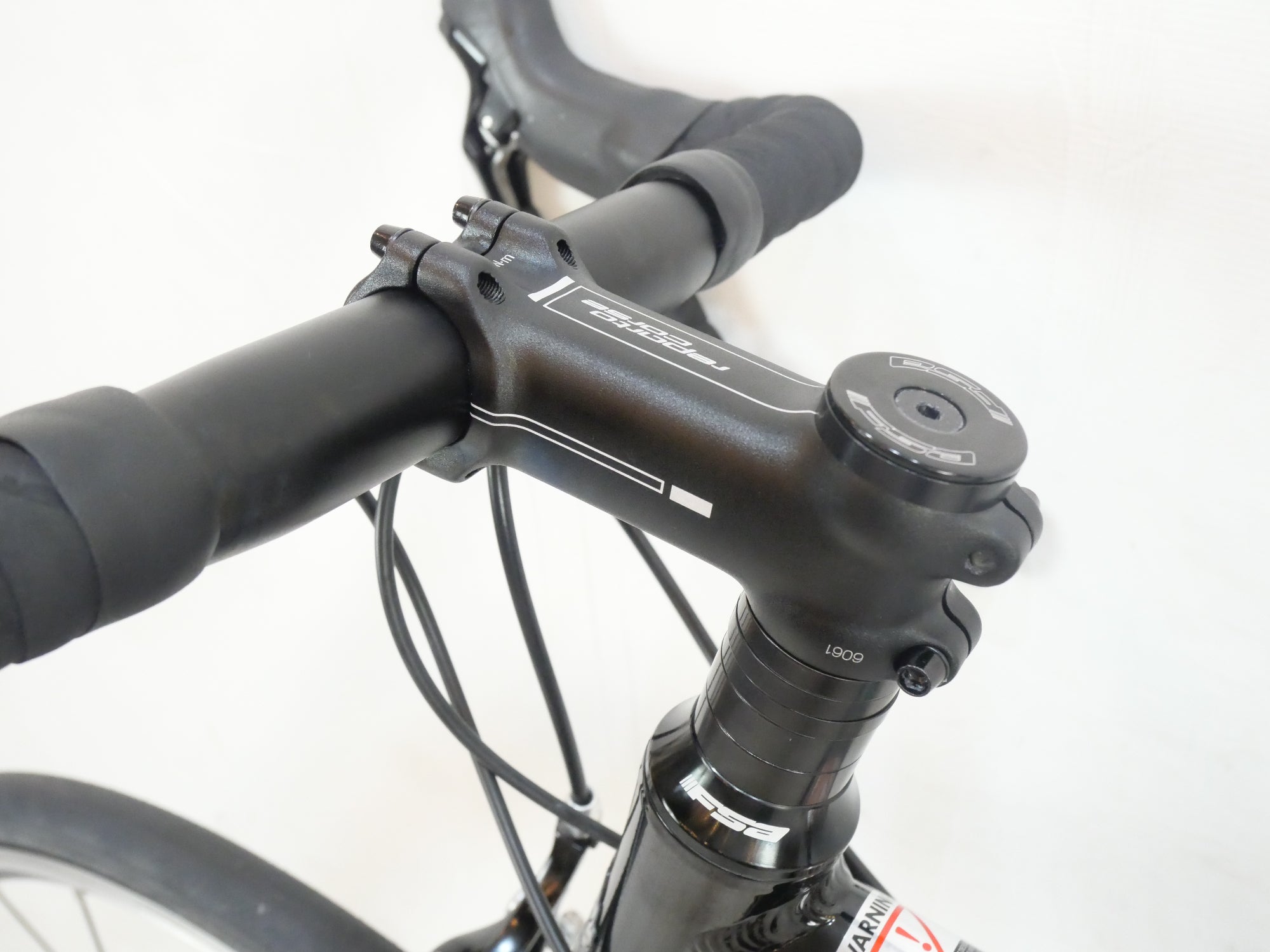 【直接渡し】Bianchiビアンキ via nirone7 コンポ105 BIANCHI 「ビアンキ」 VIA NIRONE7 105 2021年モデル ロード