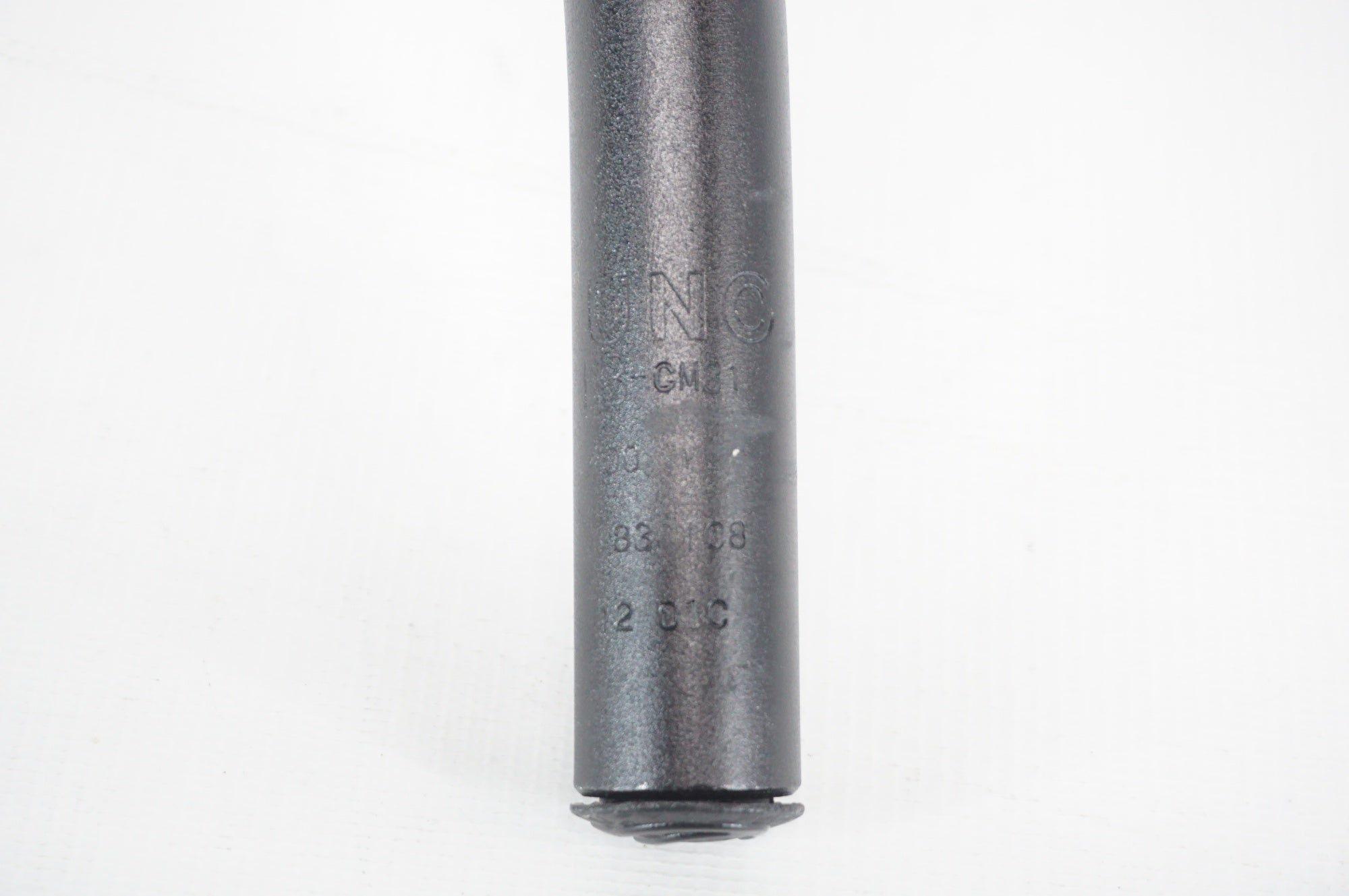 FELT 「フェルト」 TKR Φ31.8 405mm ハンドル / 阪急塚口店