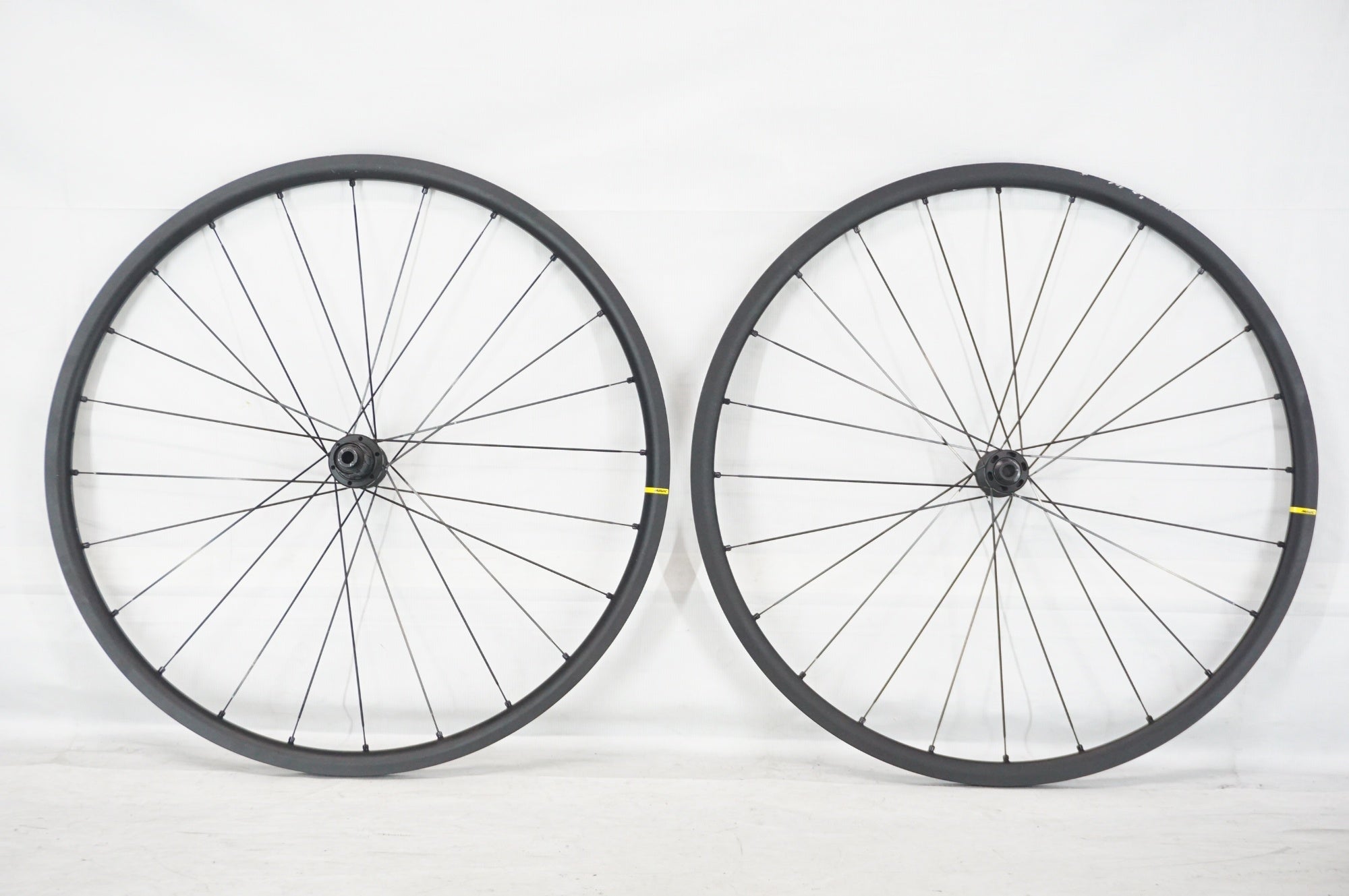 Shimano WH R601 リアのみ クリンチャー G4ALY
