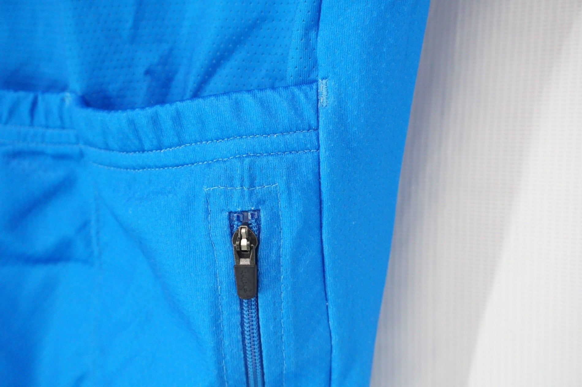 DHB 「ディーエイチビー」 半袖 Mサイズ ジャージ / 阪急塚口店