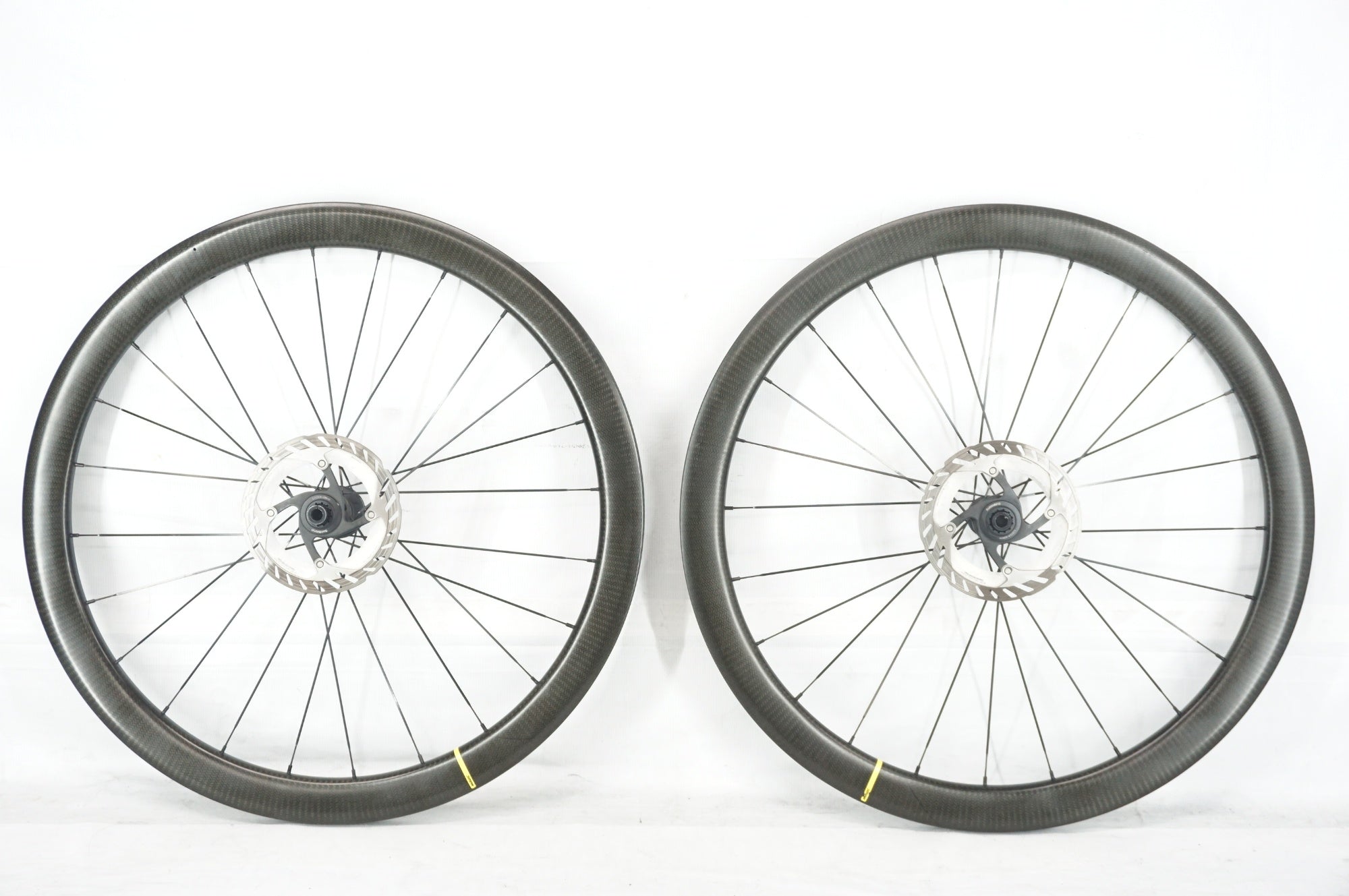 MAVIC COSMIC SL45 DISK C19 前後シマノ12速完成車外し MAVIC COSMIC SL45 DISK C19 前後シマノ12速完成車外し - メルカリ