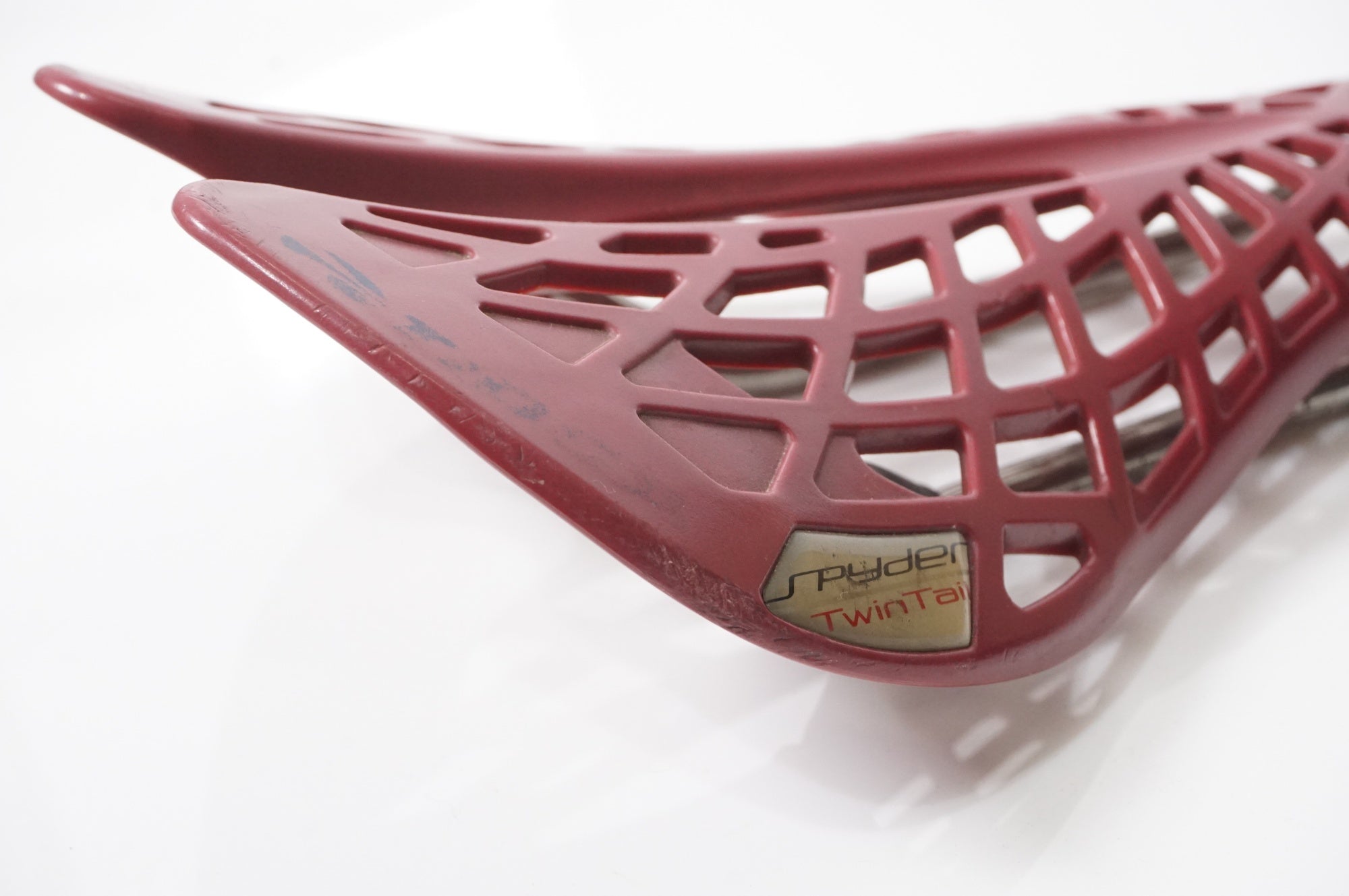 TIOGA 「タイオガ」 SPIDER TWINTAIL サドル / AKIBA店