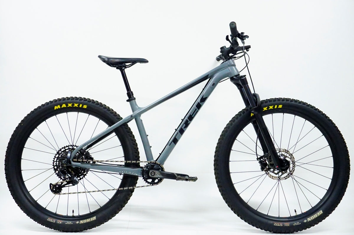 【中古・青森市引取限定】黒 マウンテンバイク メリダ 中古・青森市引取限定】黒 マウンテンバイク メリダ（☆MTBの