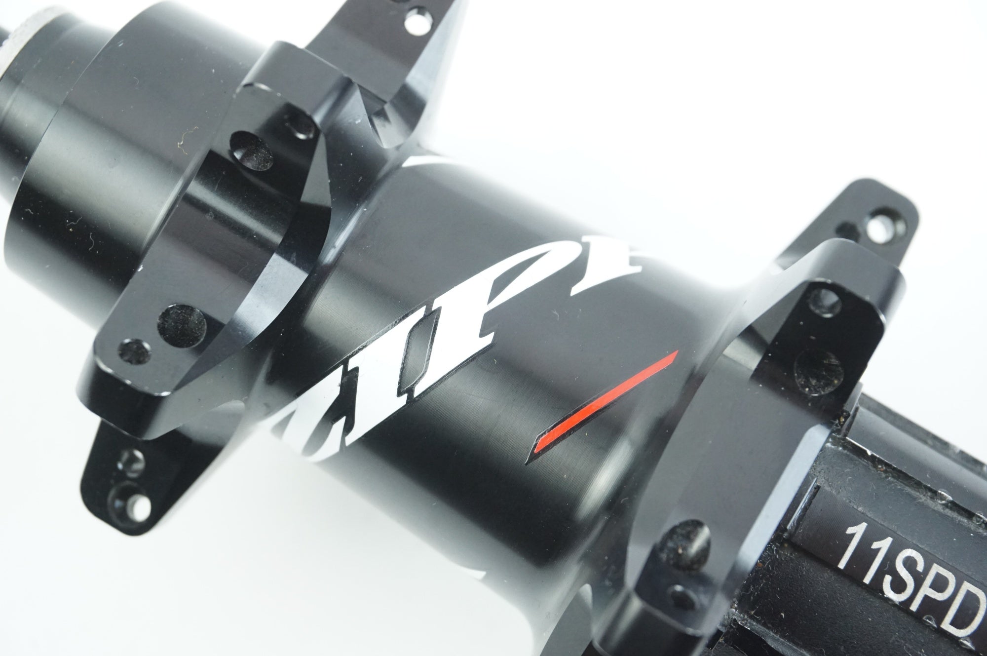 ZIPP 「ジップ」 404 FIRECREST シマノ11速 リアハブ / 中目黒店