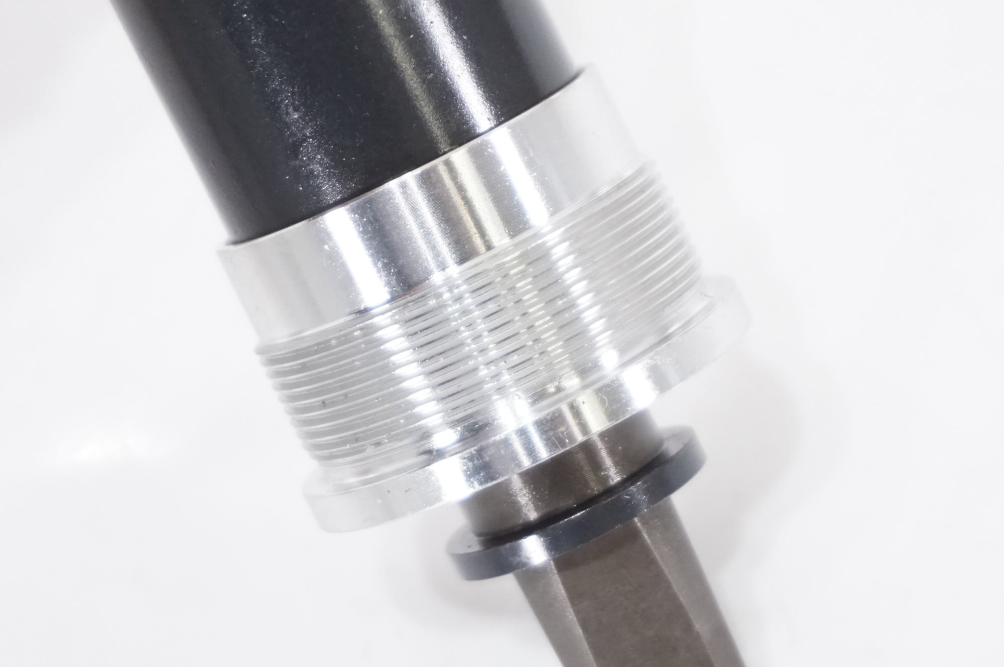 SHIMANO 「シマノ」 BB-UN300 ボトムブラケット / AKIBA店