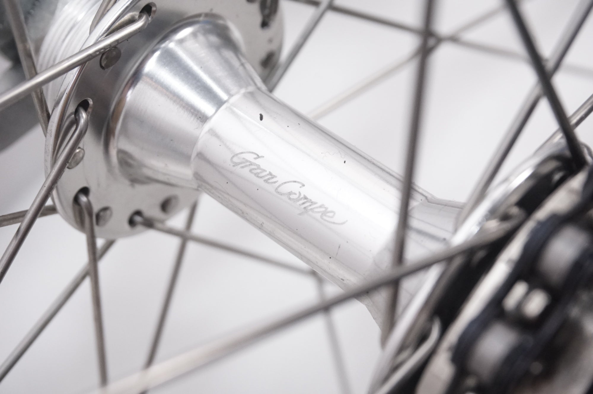 AFFINITY 「アフィニティ」 LO PRO 2018年モデル ピストバイク / 世田谷店