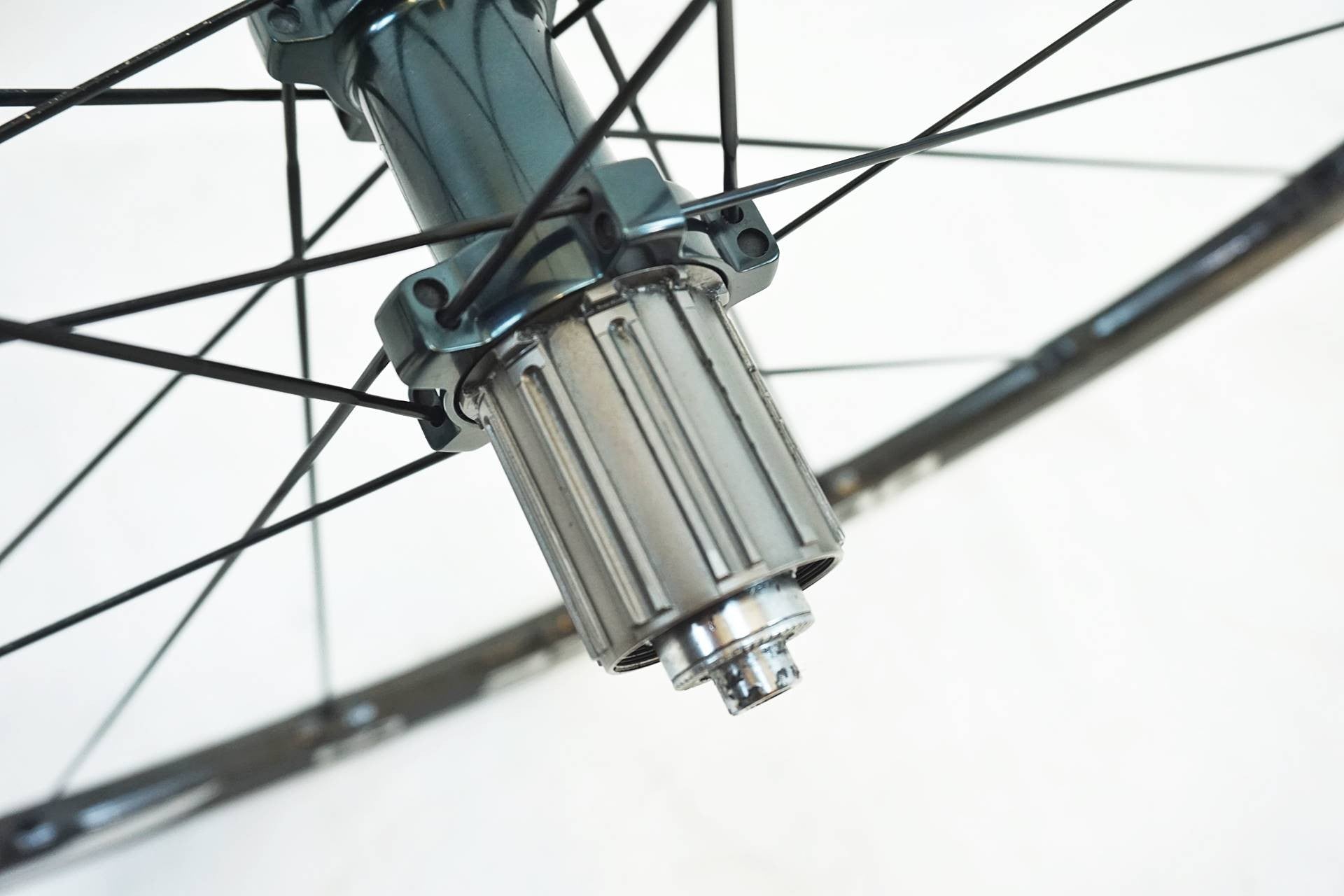 フロント縦振れ有 SHIMANO DURA-ACE C24 WH-9000 SHIMANO「シマノ」 DURA-ACE WH-9000 C24 シマノ1速 ホイール