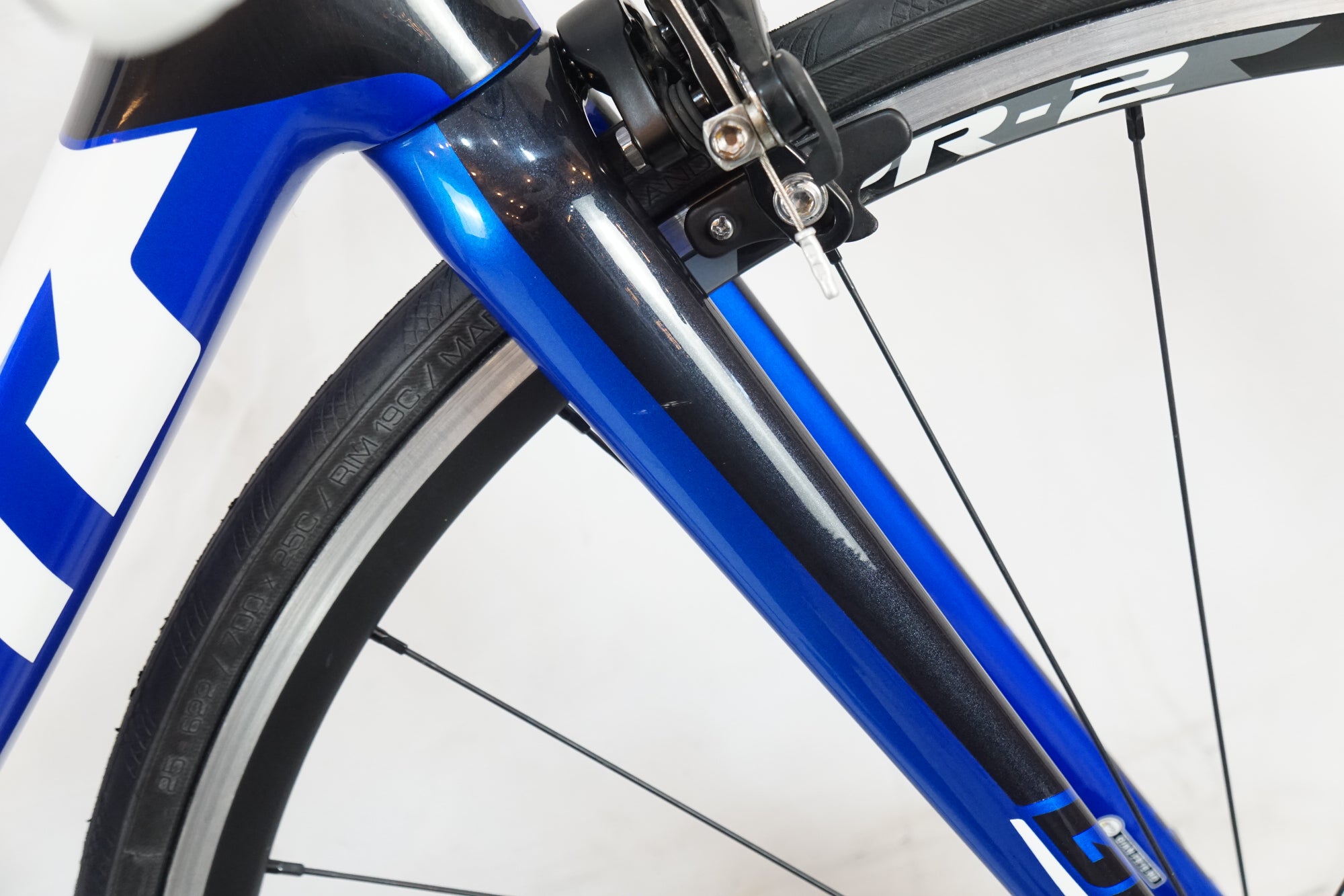 GIANT 「ジャイアント」 TCR ADVANCED 2 2016年モデル ロードバイク / バイチャリ浦和ベース
