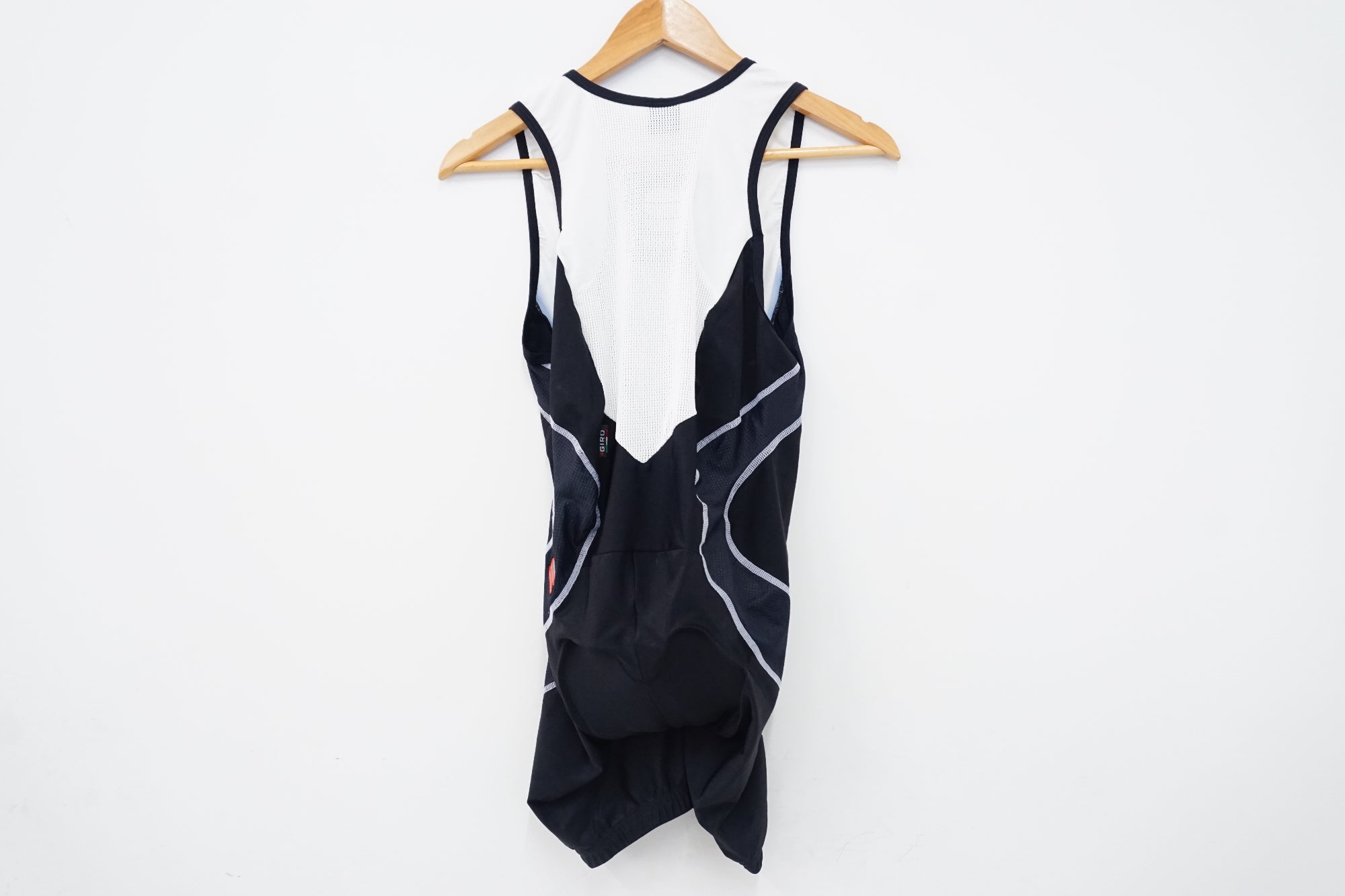 sportful ネイビー サイクルジャージ ビブショーツセット Amazon.co.jp: [サンティーニ] サイクリング ビブショーツ