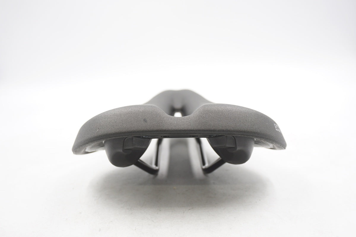 BONTRAGER 「ボントレガー」 COMMUTER COMP サドル / 奈良店