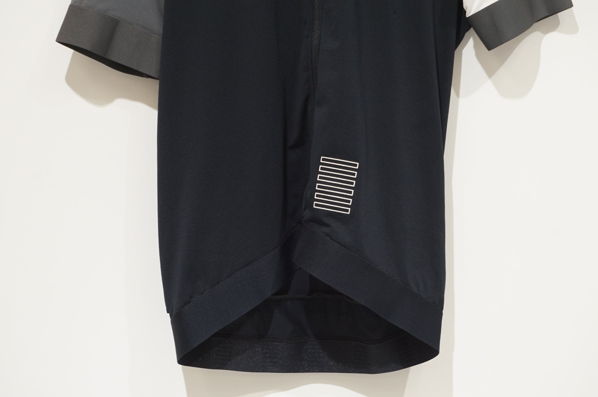 RAPHA 「ラファ」 PRO TEAM XLサイズ ジャージ / 浜松店