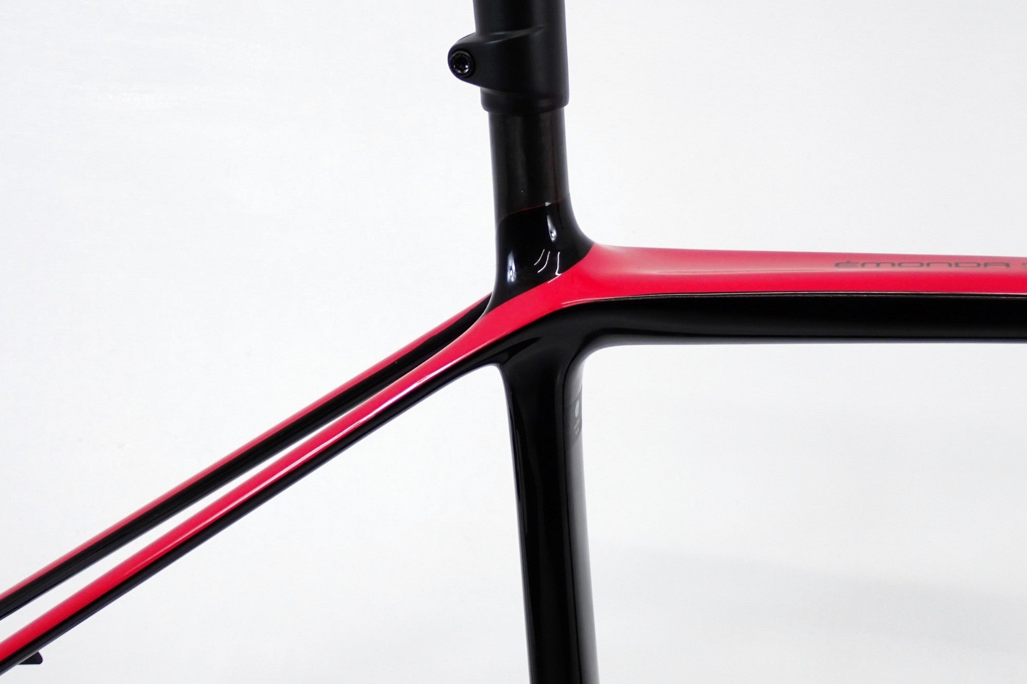 TREK 「トレック」 EMONDA SLR DISC 2019年モデル フレームセット / 伊勢崎店