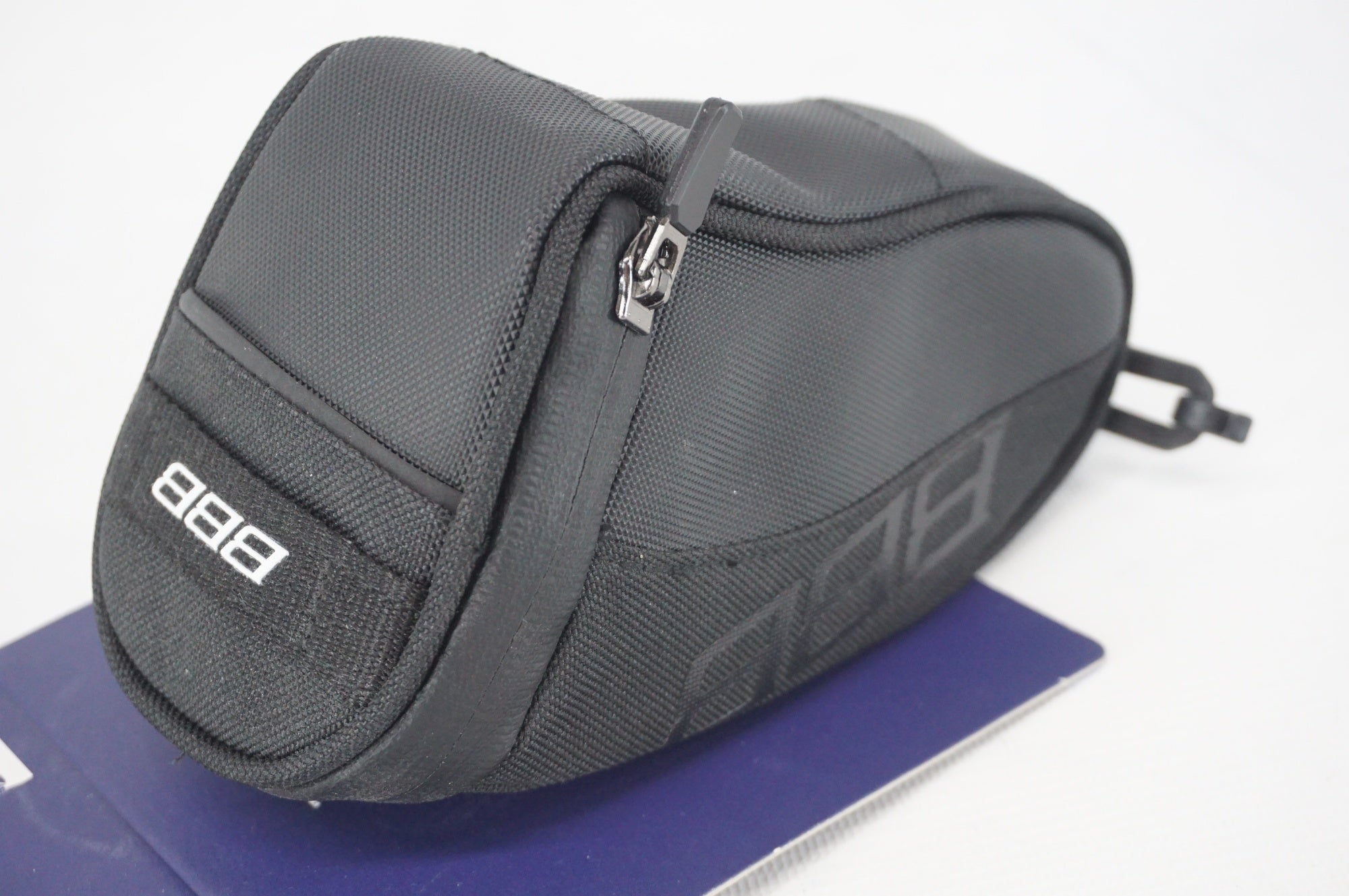 BBB 「ビービービー」 CURVEPACK Mサイズ サドルバッグ / 阪急塚口店