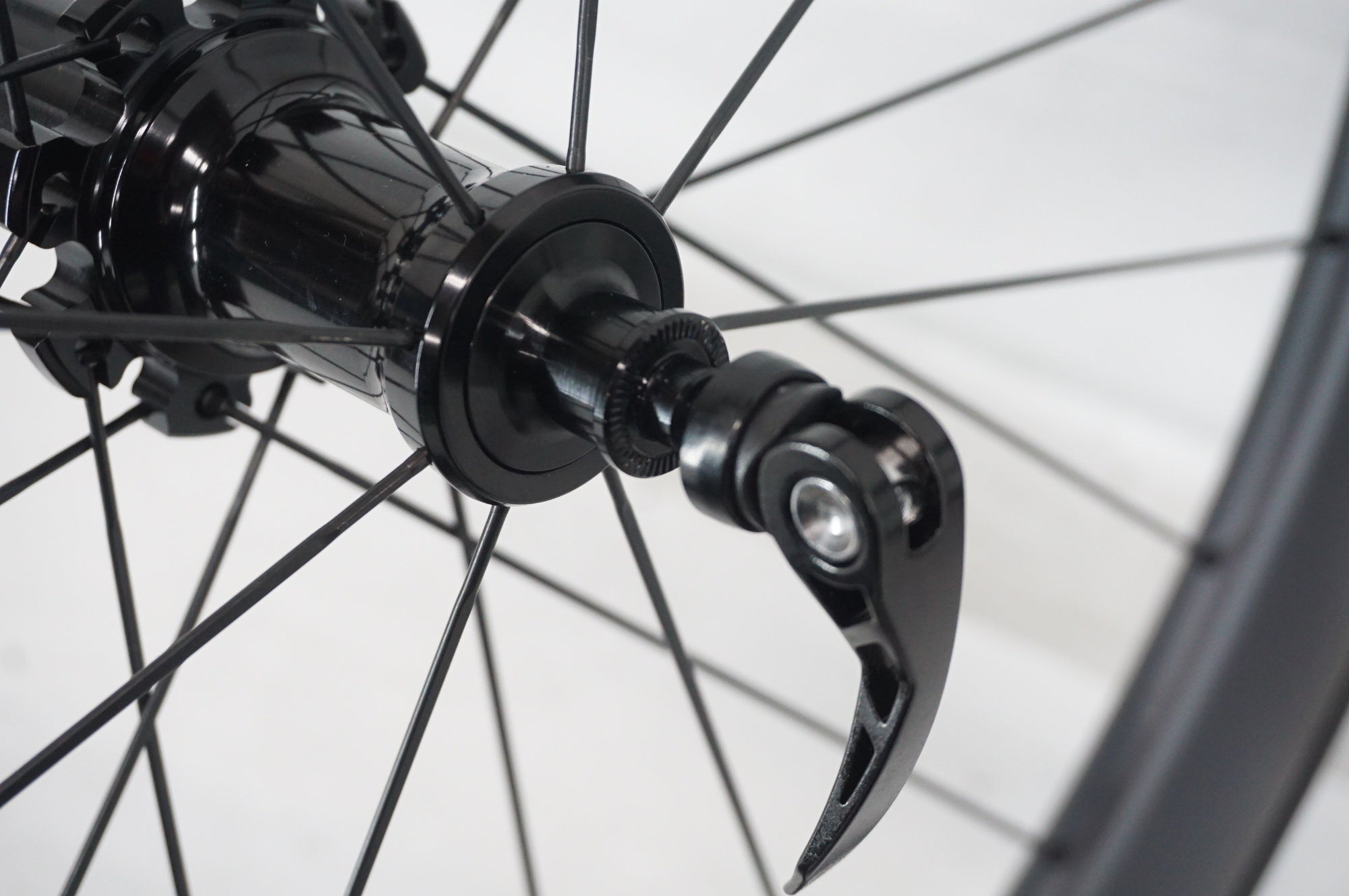 ELITE WHEELS 「エリートホイール」 55 シマノ11速 ホイールセット / 阪急塚口店