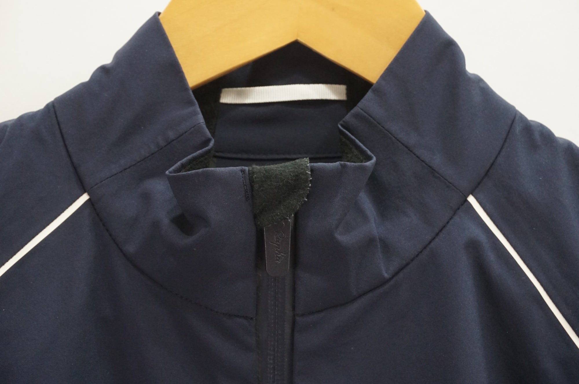 RAPHA 「ラファ」 WOMEN’S CLASSIC GORE-TEX WINTER ジャケット / 大宮店