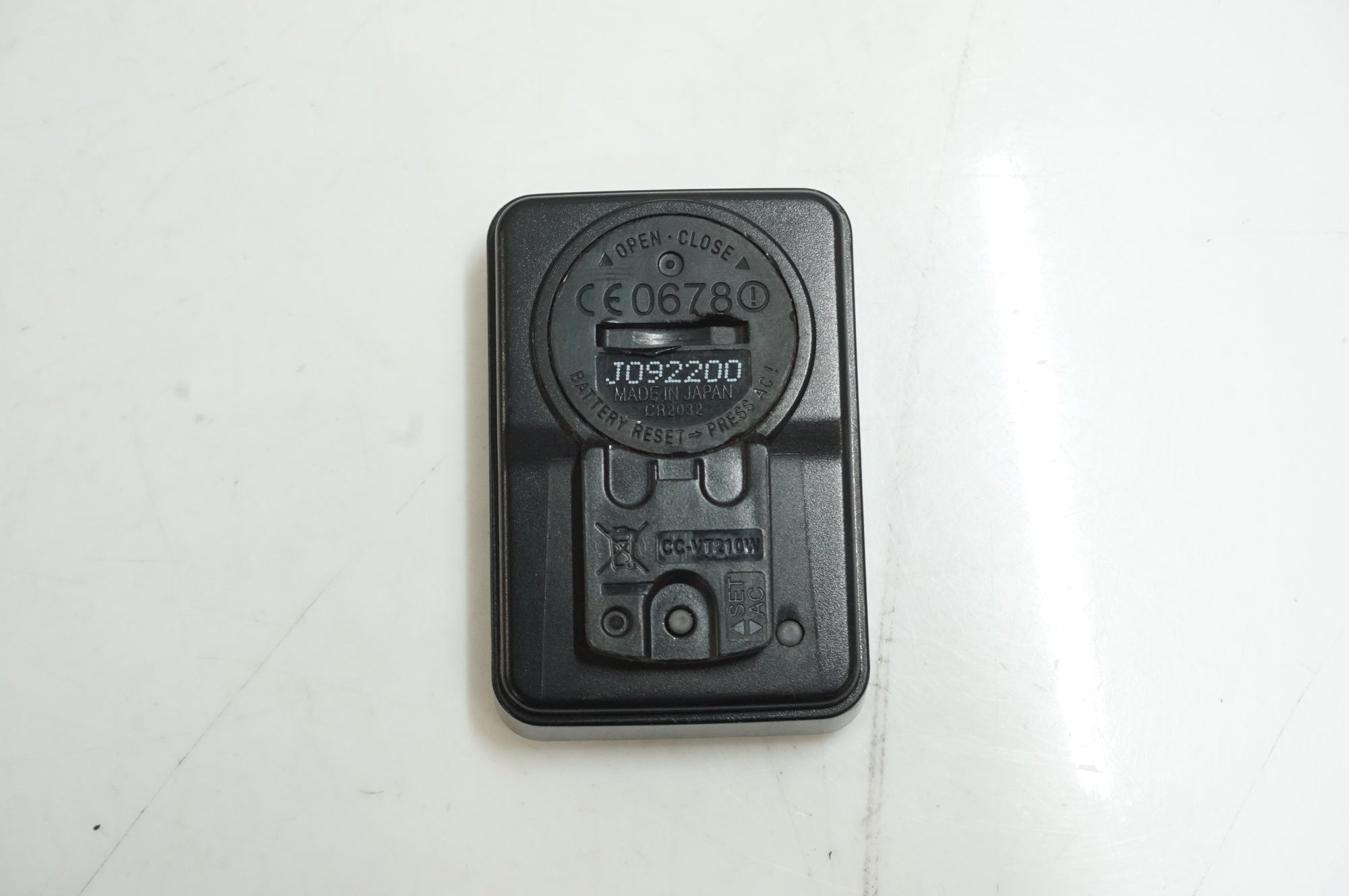 CATEYE 「キャットアイ」 VELO WIRELESS サイクルコンピューター / 大宮店