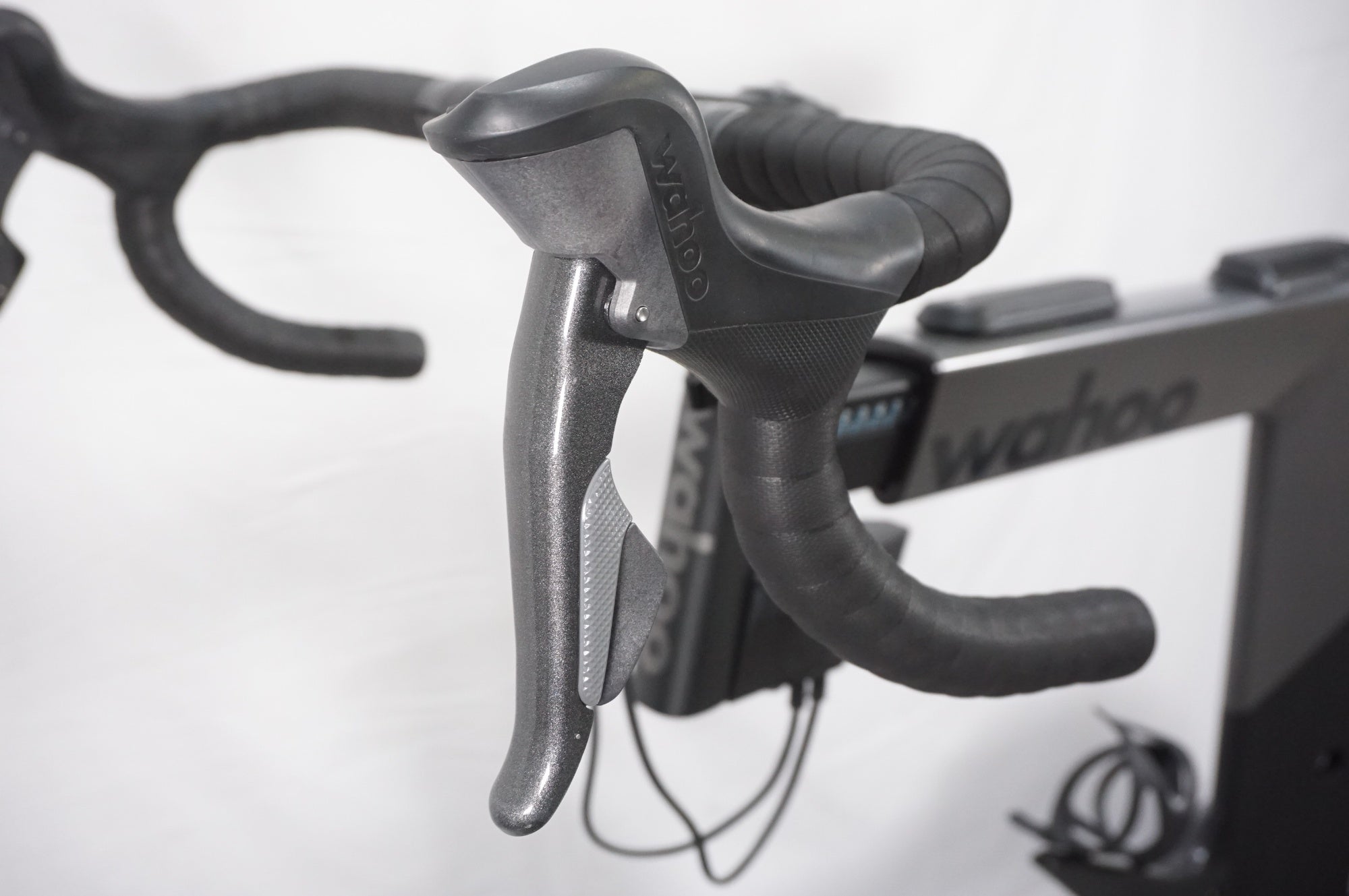 WAHOO 「ワフー」 KICKR BIKE WFBIKE1 スマートバイク / AKIBA店