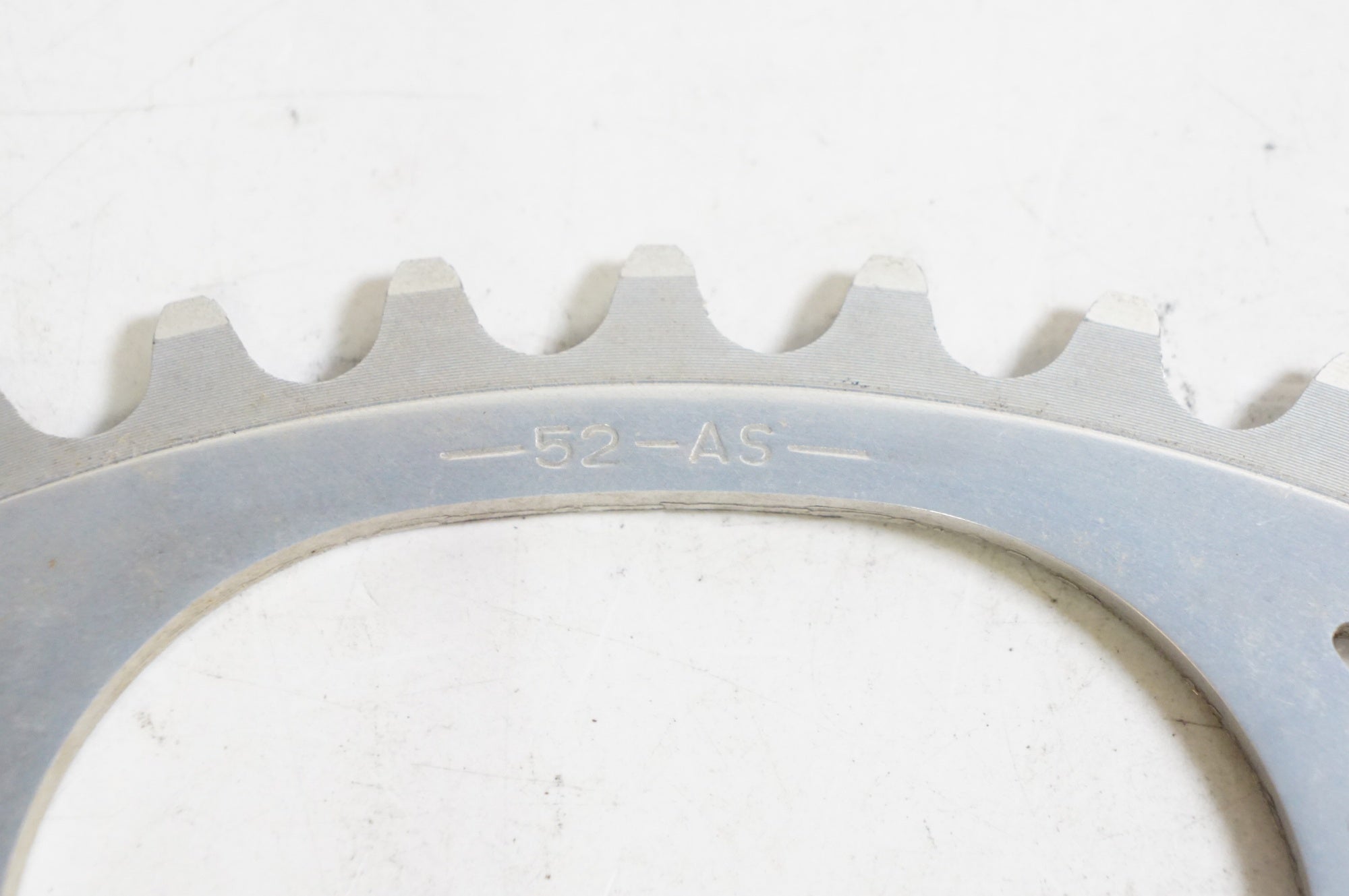 CAMPAGNOLO 「カンパニョーロ」 52T チェーンリング / 熊谷本店