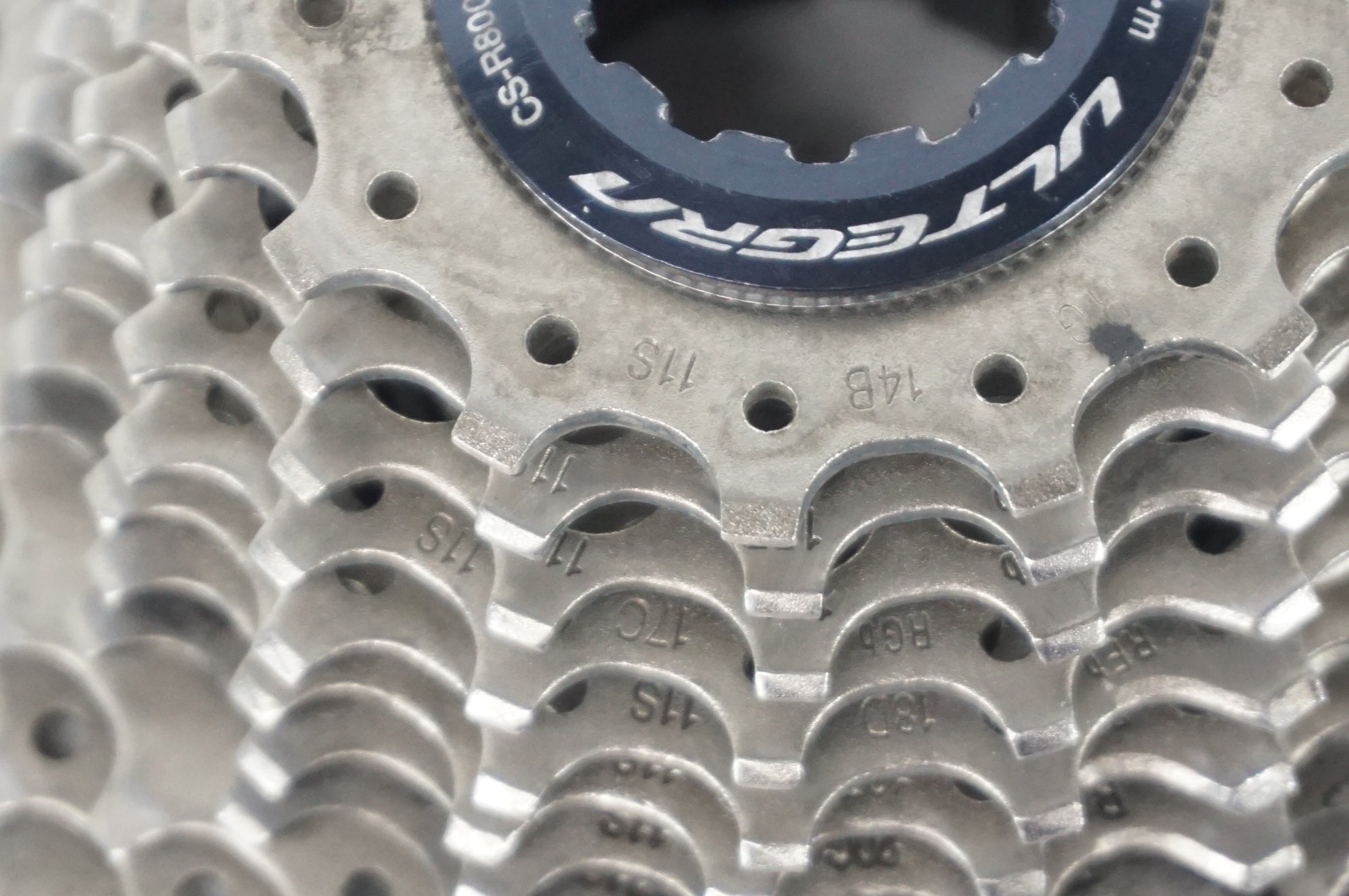 SHIMANO 「シマノ」 ULTEGRA CS-R8000 14-28T スプロケット / 阪急塚口店