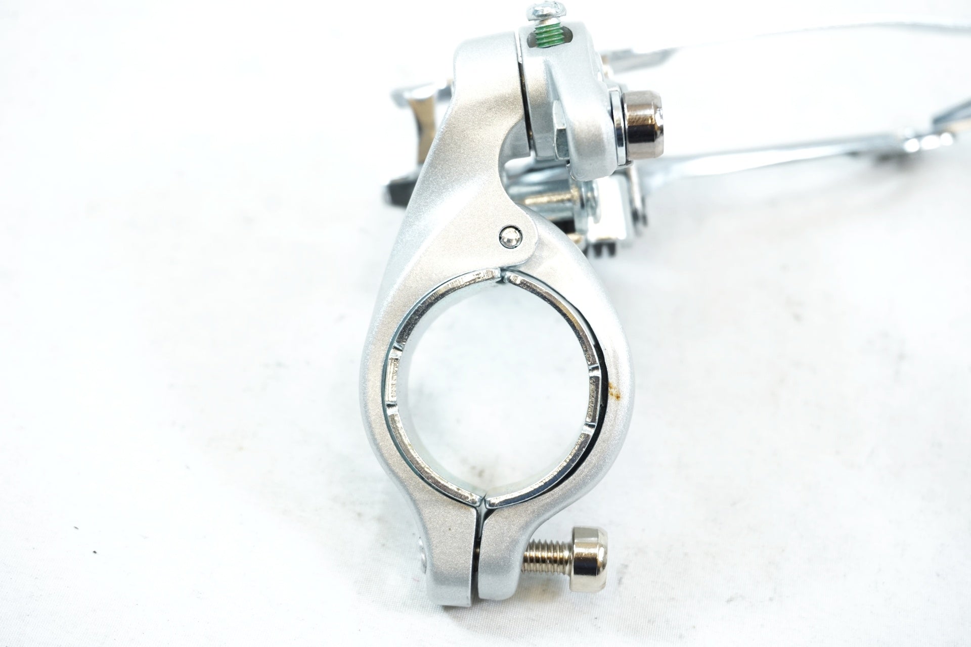 SHIMANO 「シマノ」 FD-2300-B フロントディレイラー / 有明ガーデン店